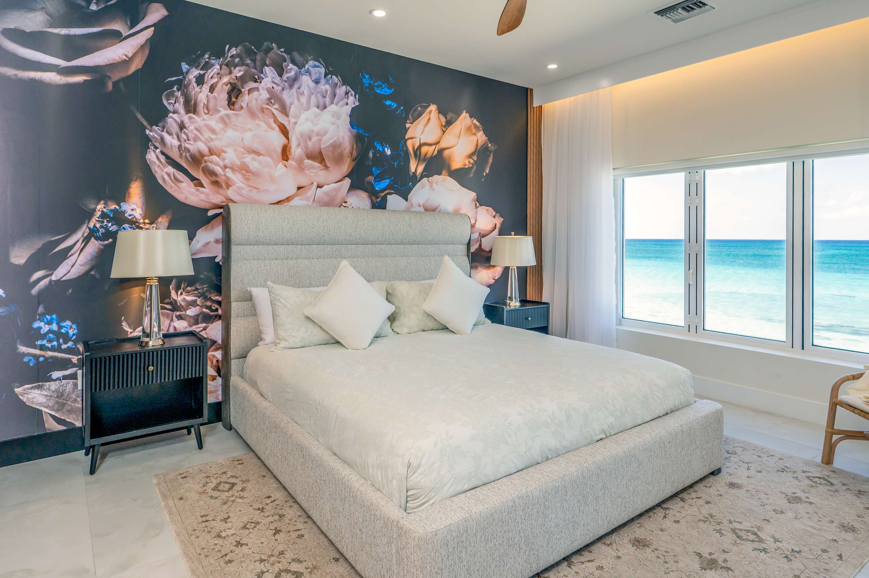 Laguna del Mar #10 - Oceanfront 3 bedroom on Seven Mile Beach 6