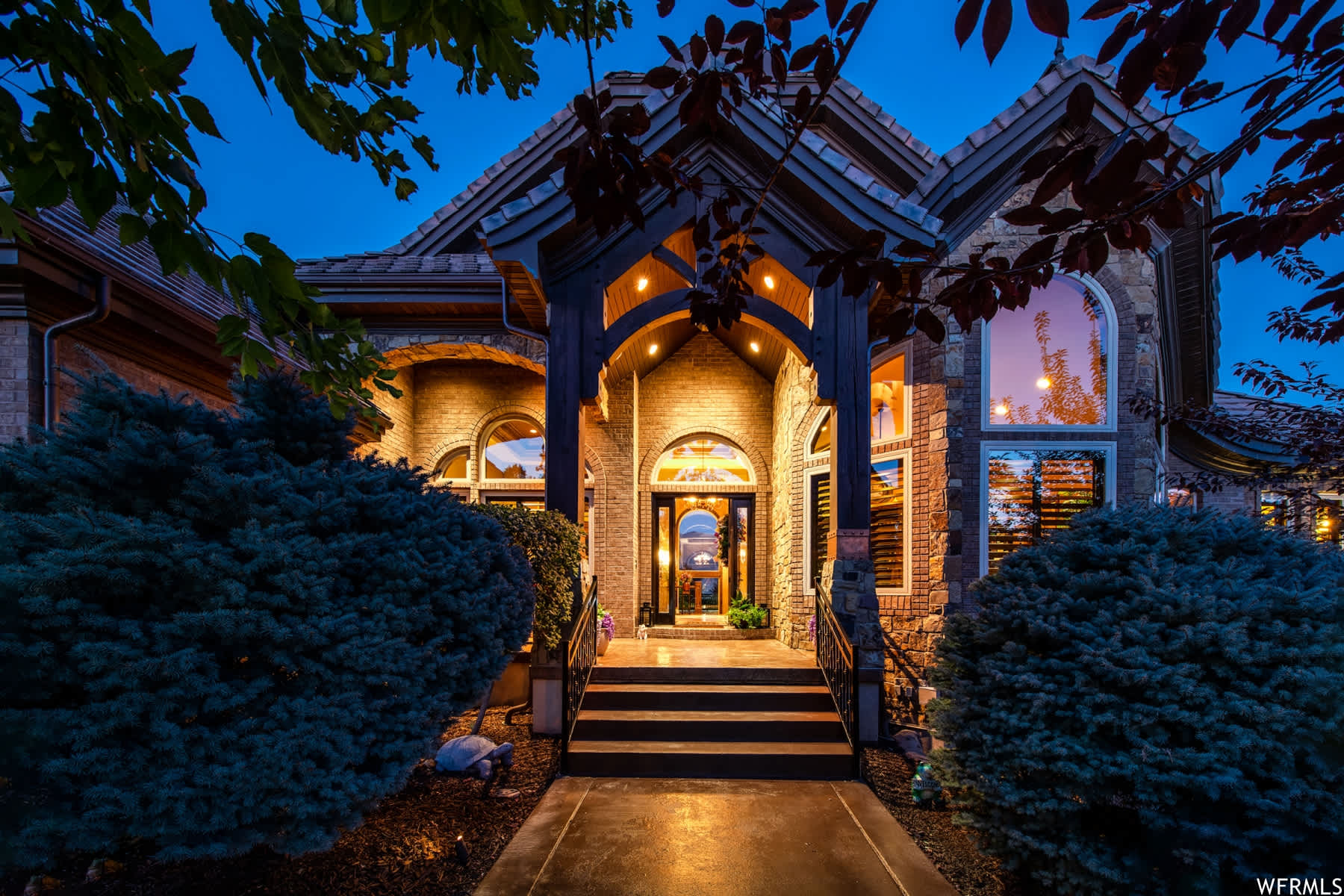 Wasatch Luxury Estate with Indoor Pickleball Theatre and Hot Tub | Photo 77