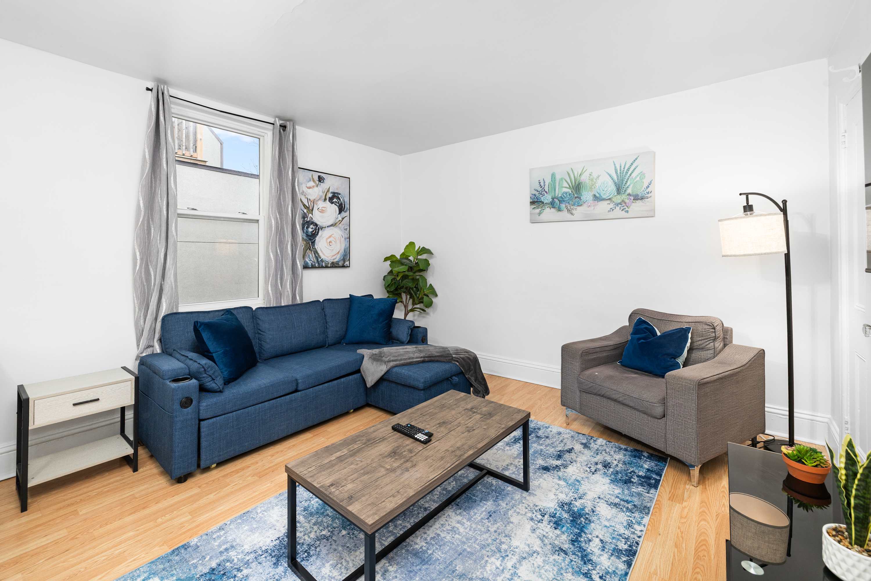 Urban 3BR Getaway Walk to ByWard Market UOttawa