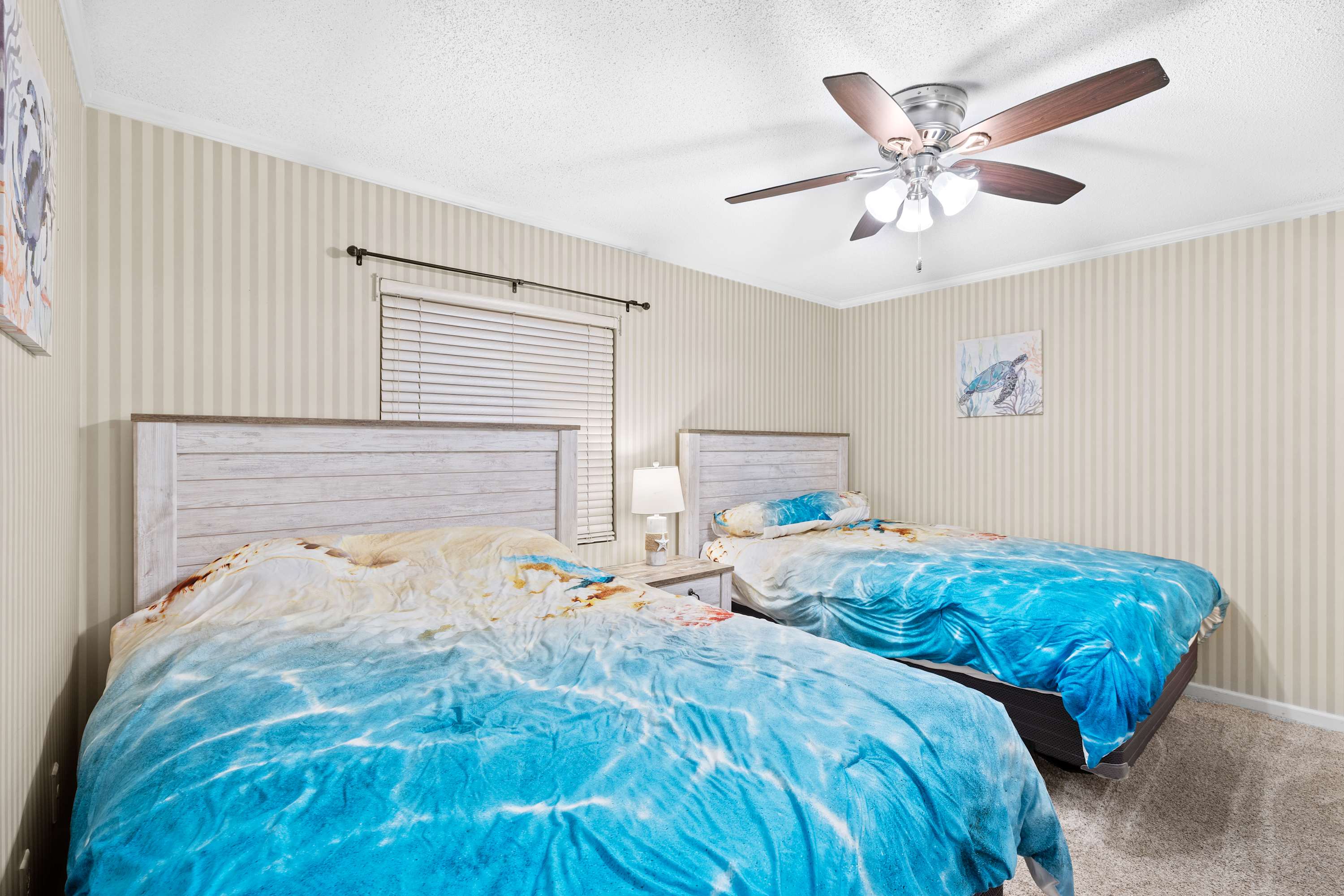 Golden Surf 203
