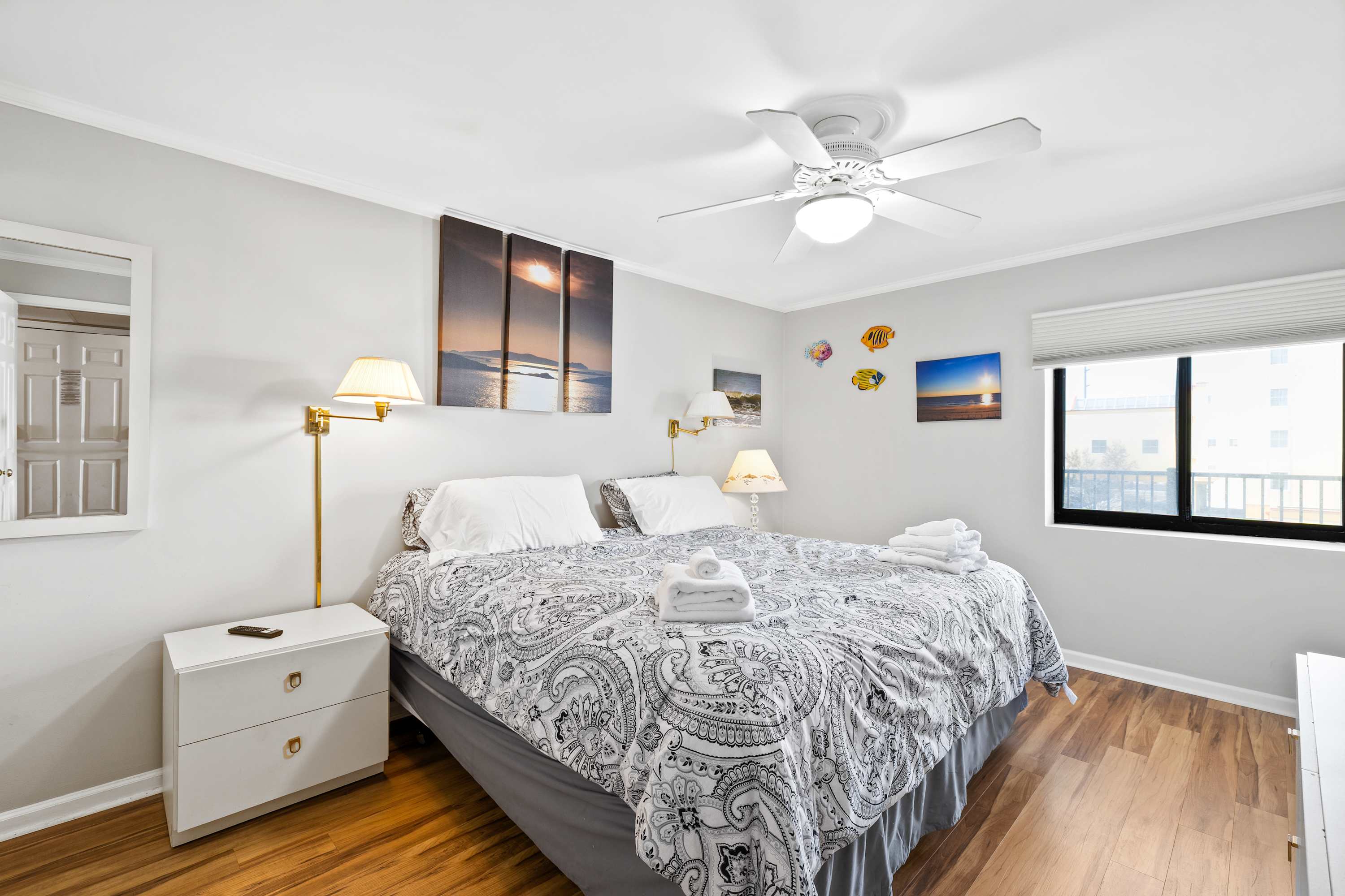 Golden Surf 204
