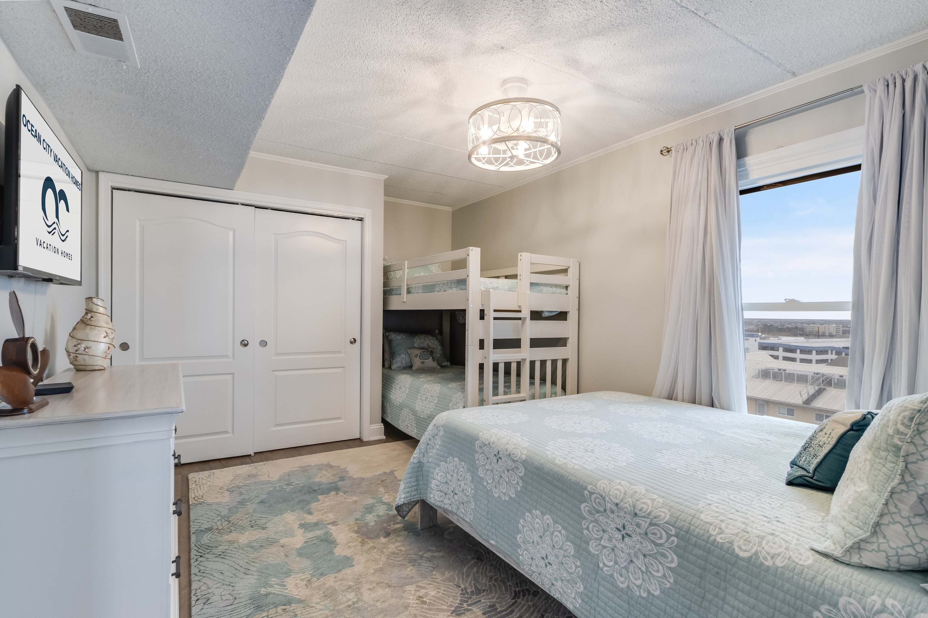 Sea Terrace 801