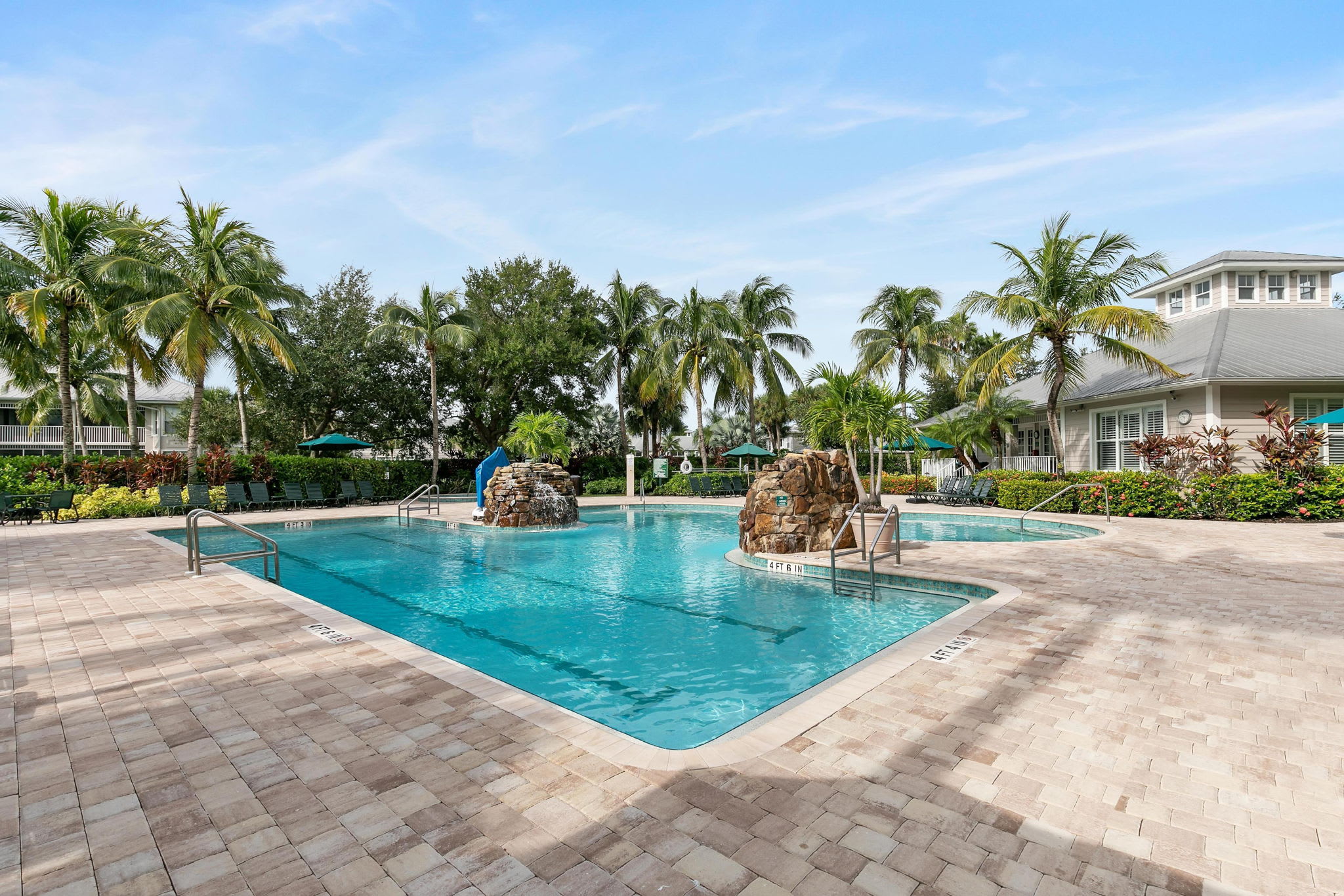 LUXURY 1st FLOOR VILLA / 2 BD 2BTH in Lely Resort — Naples, FL — vacation rental