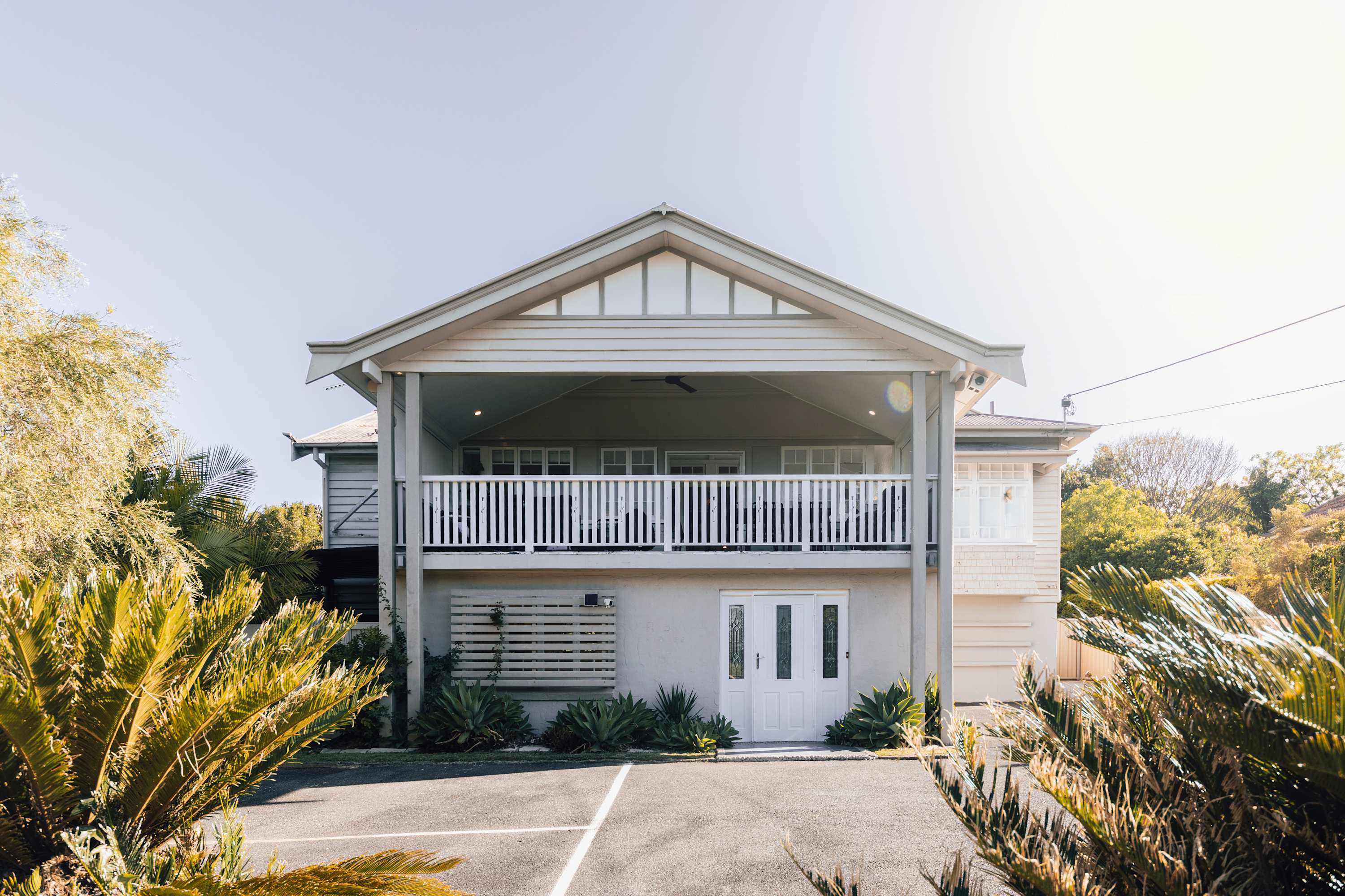 4 bedroom 4 bath Urban Getaway Ipswich-Pets, Sauna β Newtown, Queensland β vacation rental