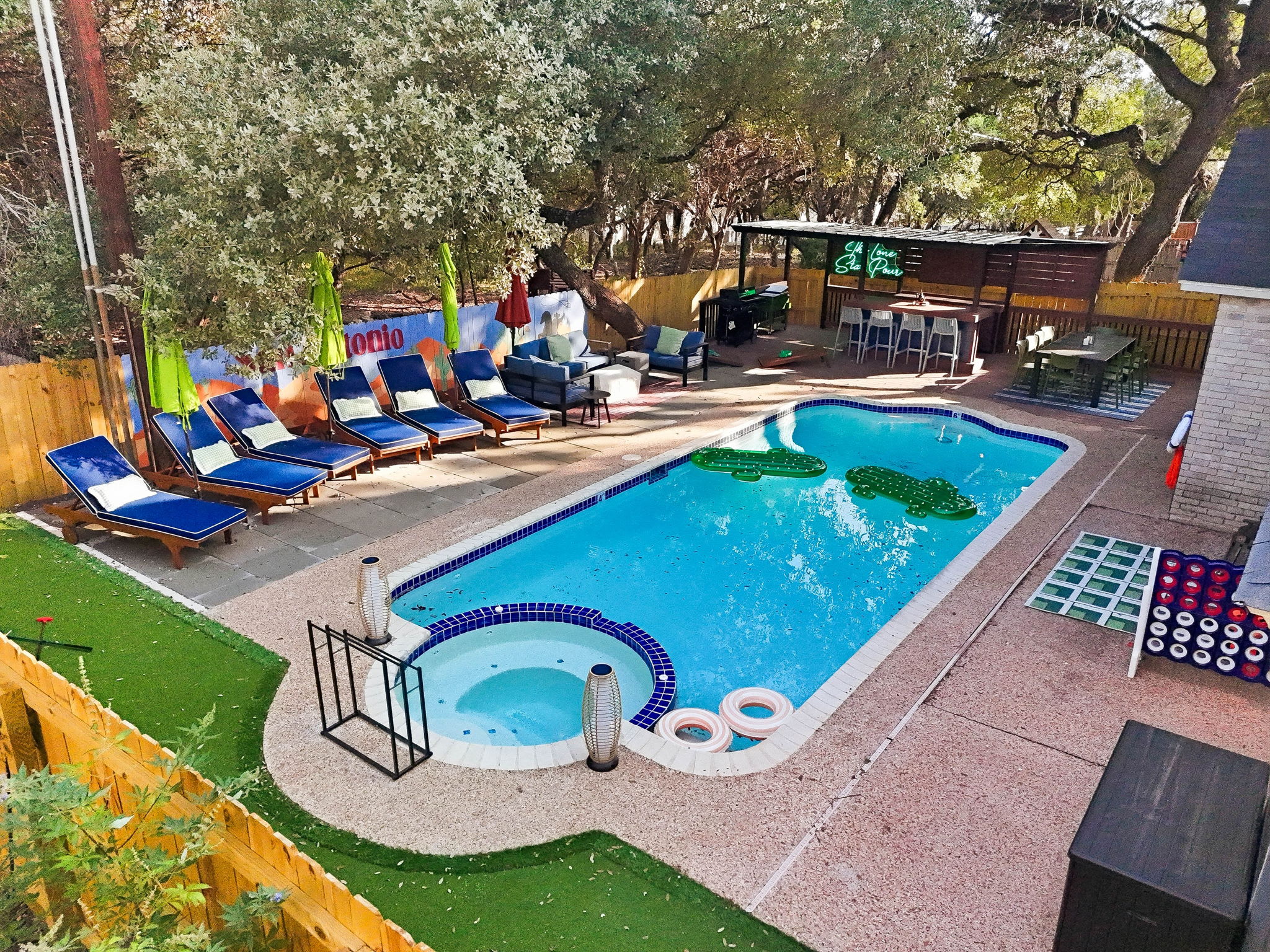 Resort Style Backyard • Arcade Games • Hot Tub 6