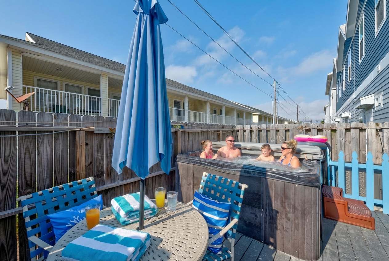 Walk to Beach • Private Hot Tub • Community Pool 3