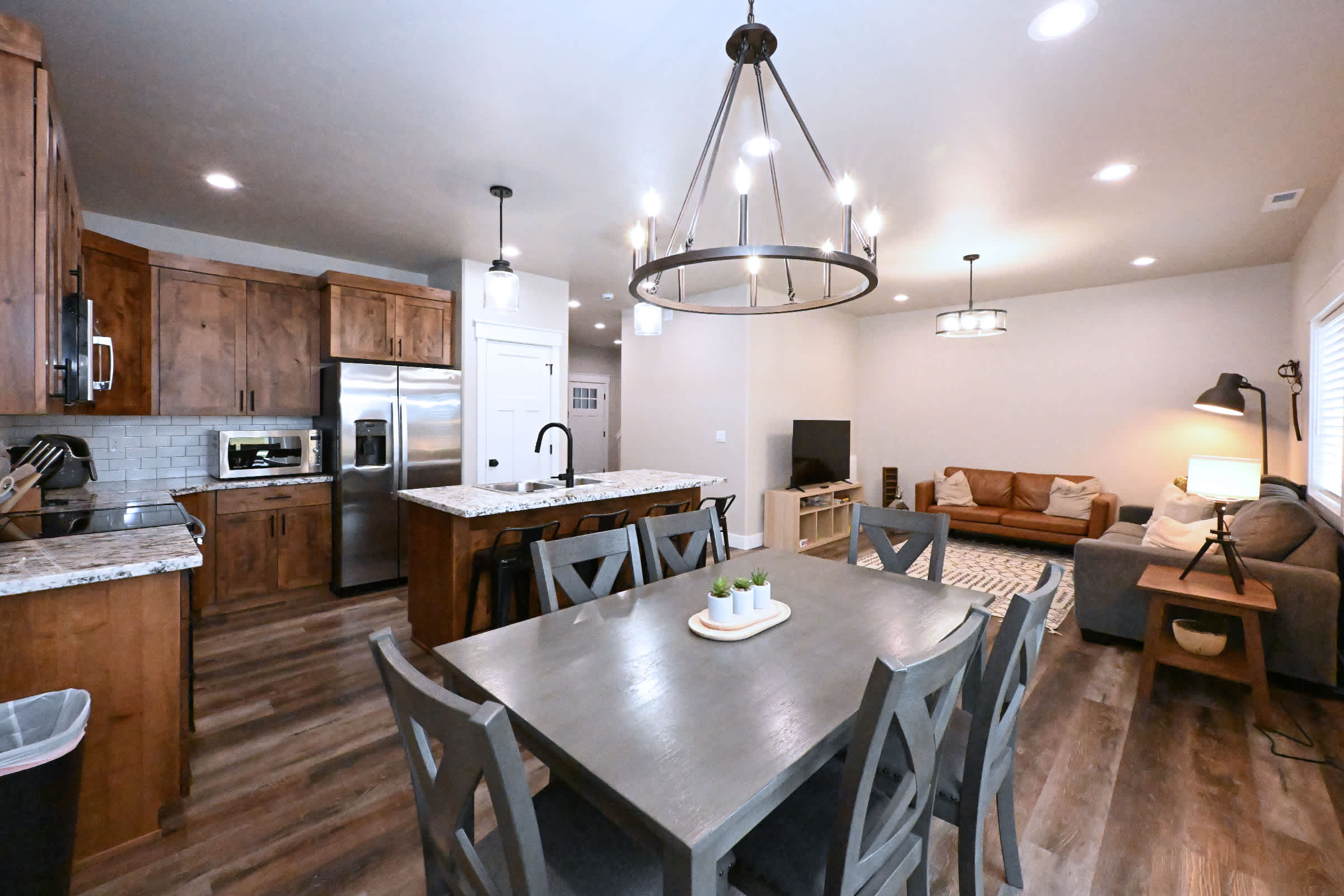 Henry’s Fork Retreat • Modern 3BR • AC • Garage — Ashton, ID — vacation rental