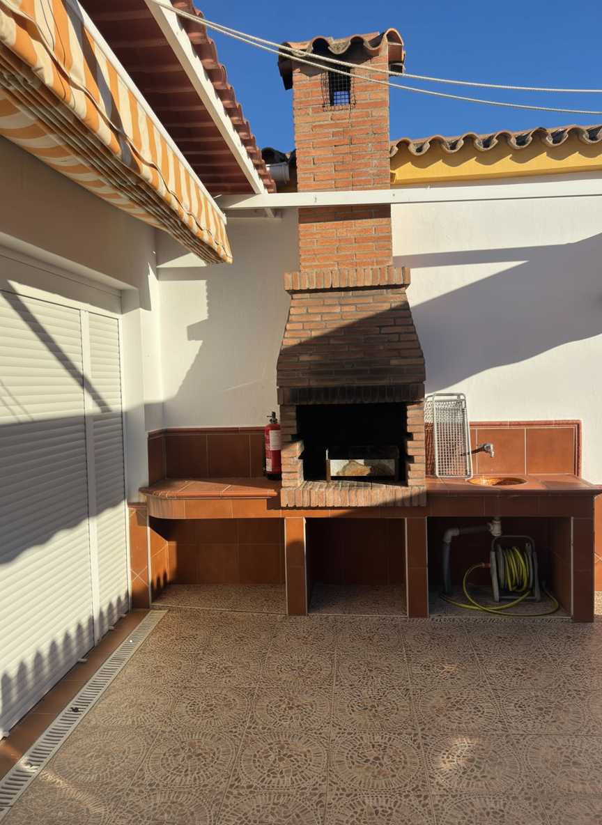 El Palmar Terraza y Jacuzzi exterior agua caliente  cerca de la playa  - image 9