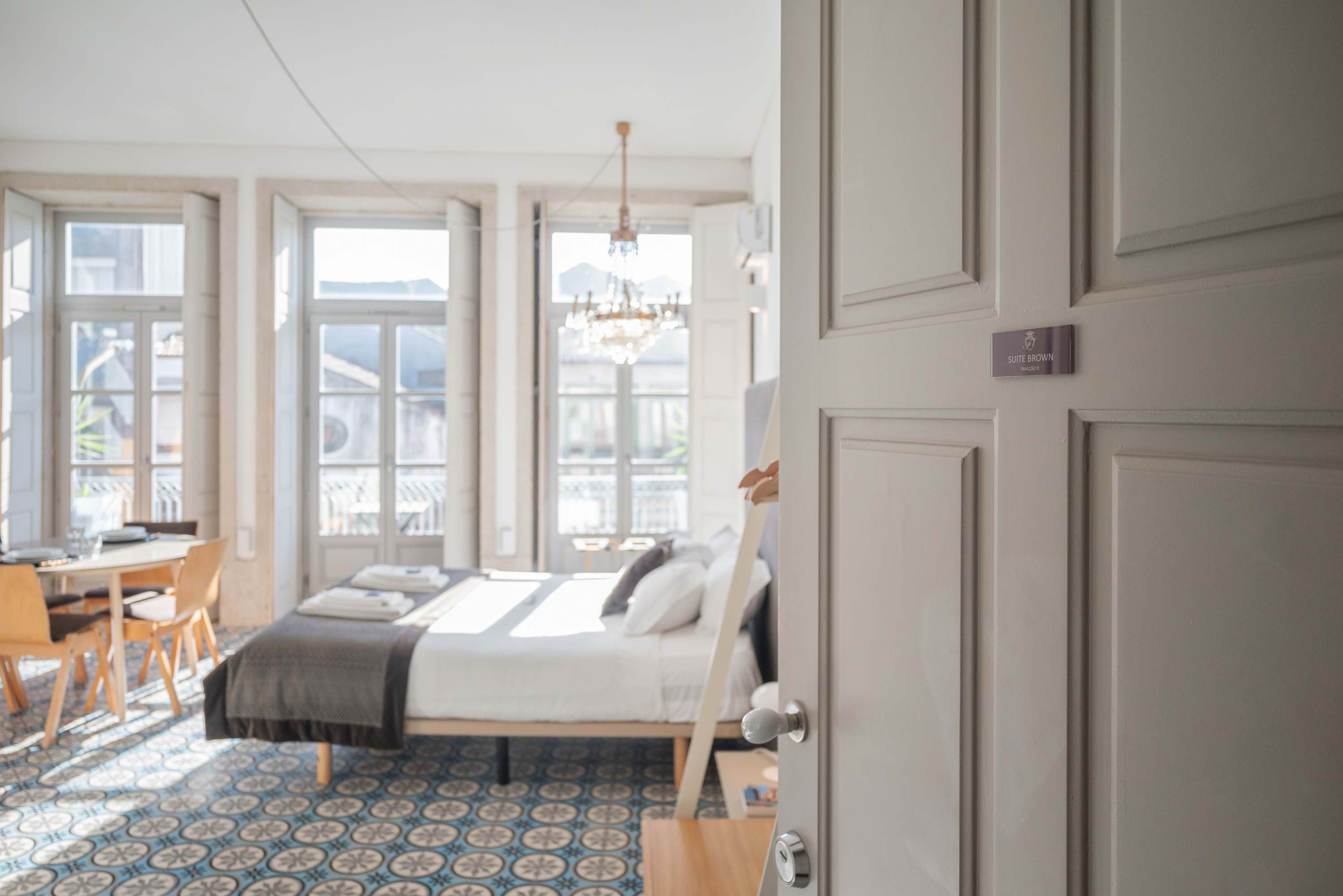 Liiiving in Porto - Design Palace Studio β Porto, Porto β vacation rental