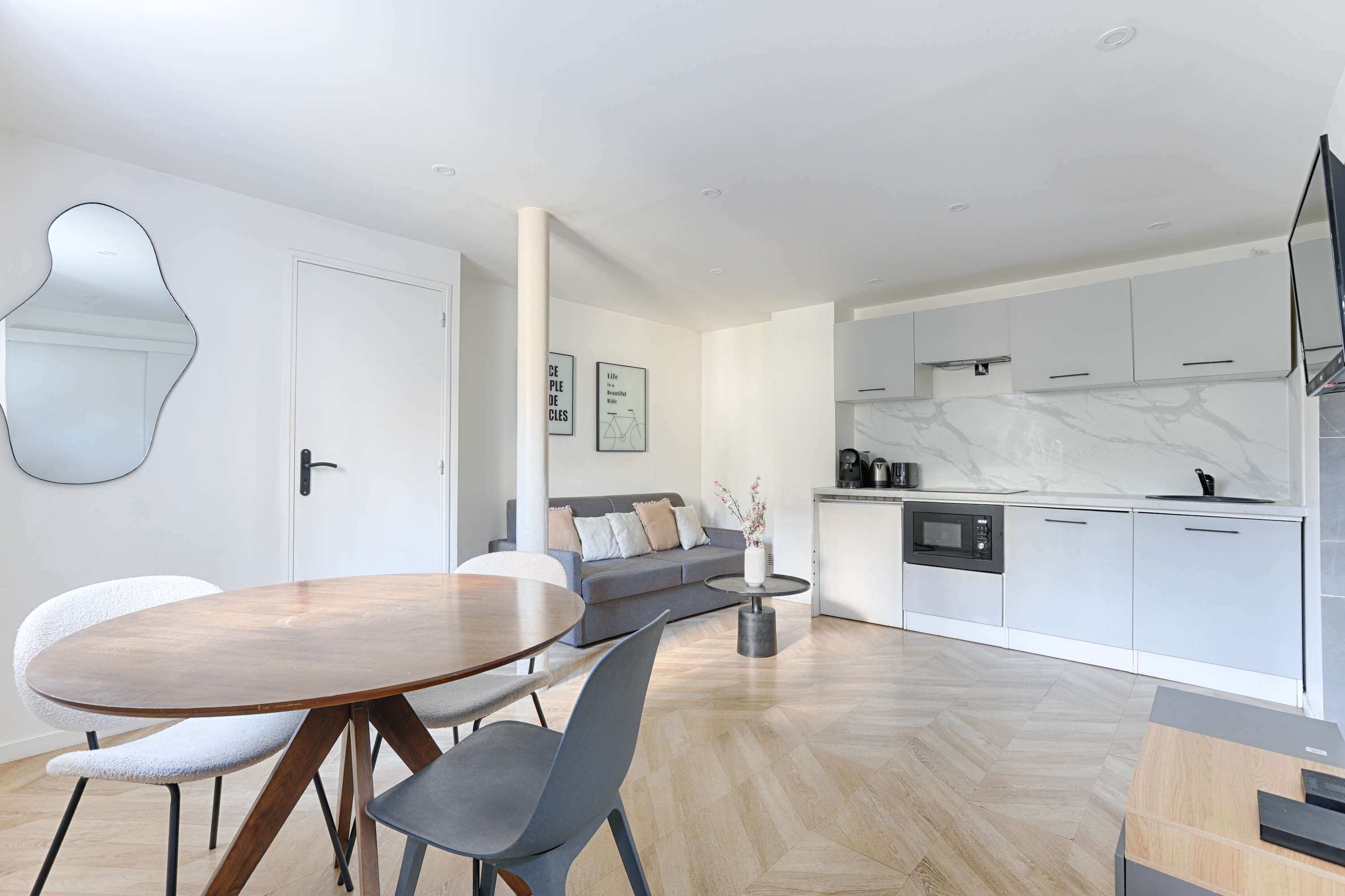 Appartement de Charme au coeur du 18ème – photo 4