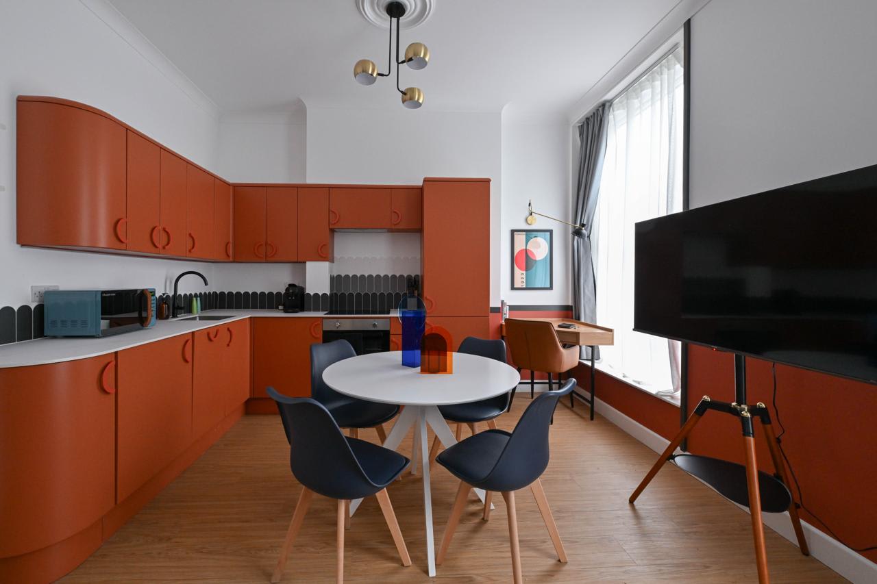 1BR Apartment in Angel | Walk to Tube | Sleeps 2