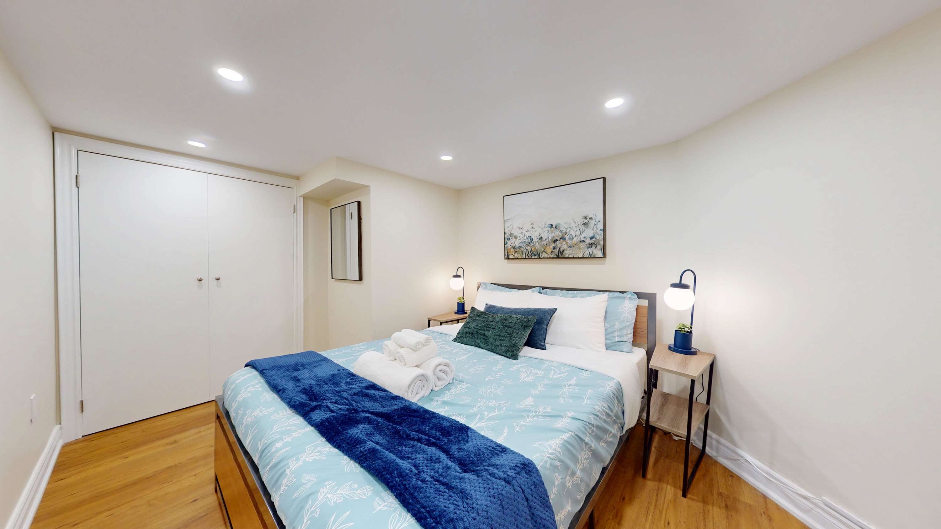 Bright Queen Bedroom with Modern Decor
