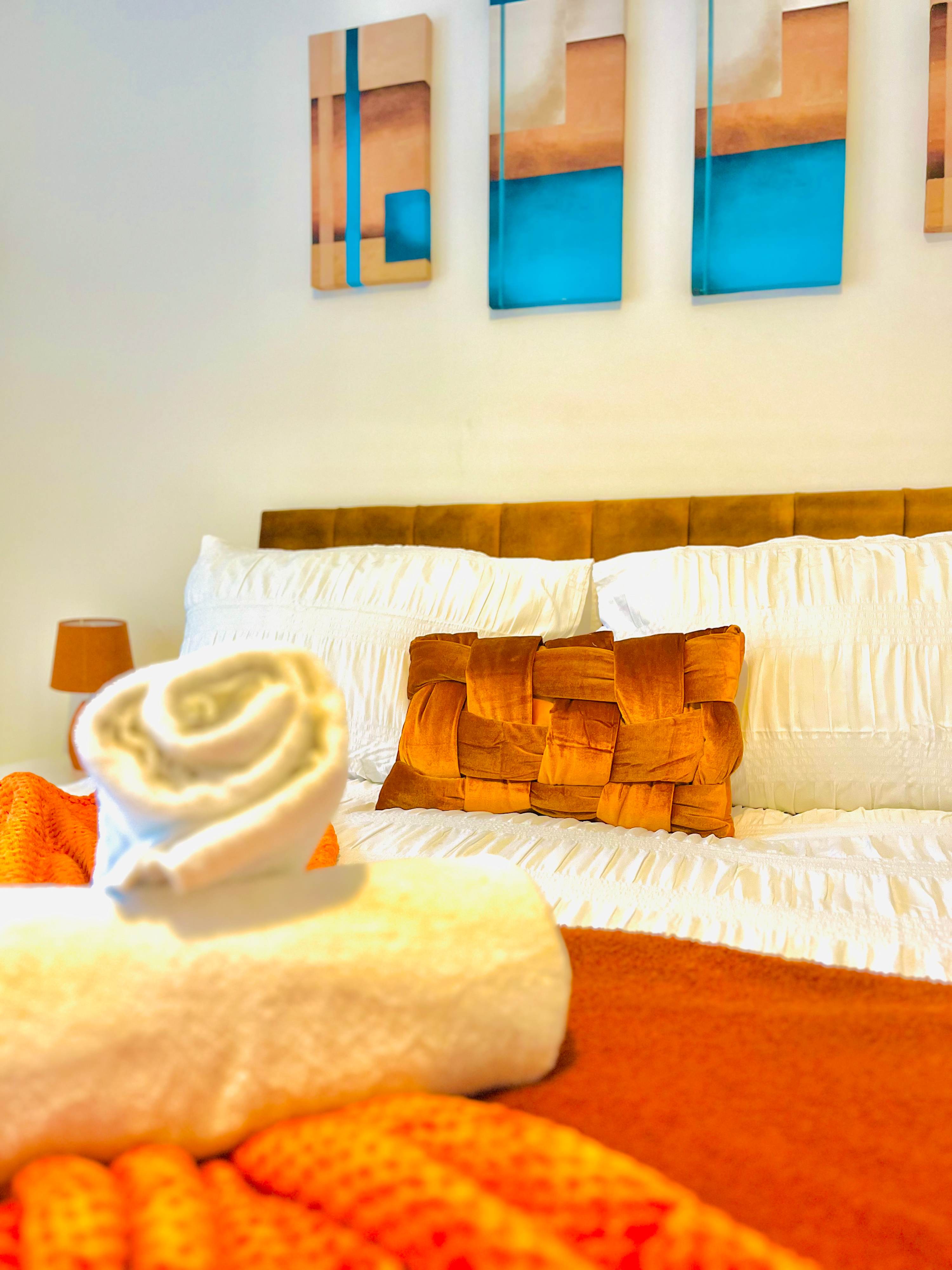View Southsea Apartment: Close to Beach & Amenities in Palmerston Road 111 PO5 3PS Southsea Apartment: Close to Beach & Amenities in Palmerston Road 111 PO5 3PS - Property image 8 - VivreStays