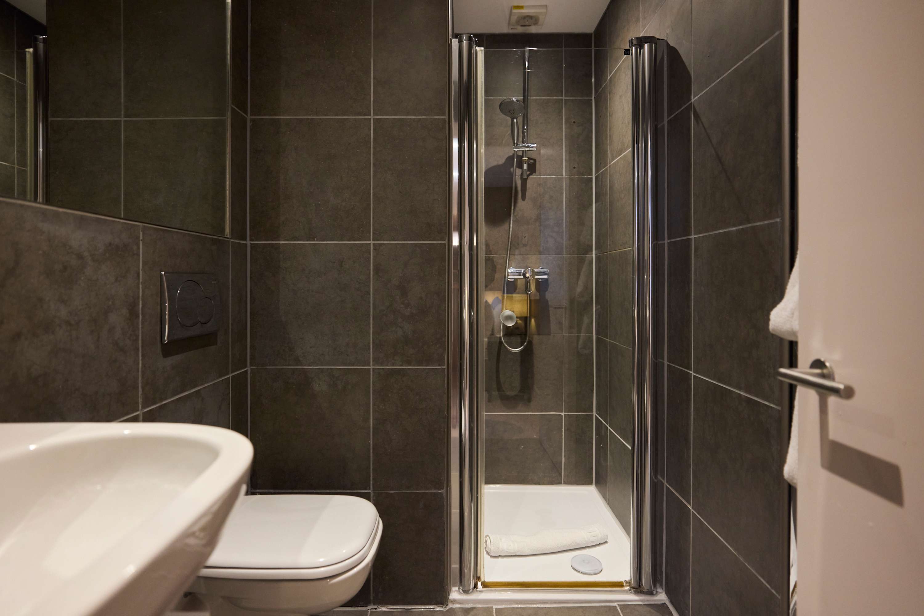 Brick Lane Duplex Styled Living in the Heart of Shoreditch in Brick Lane 110 E1 6RL - Property image 16 - VivreStays