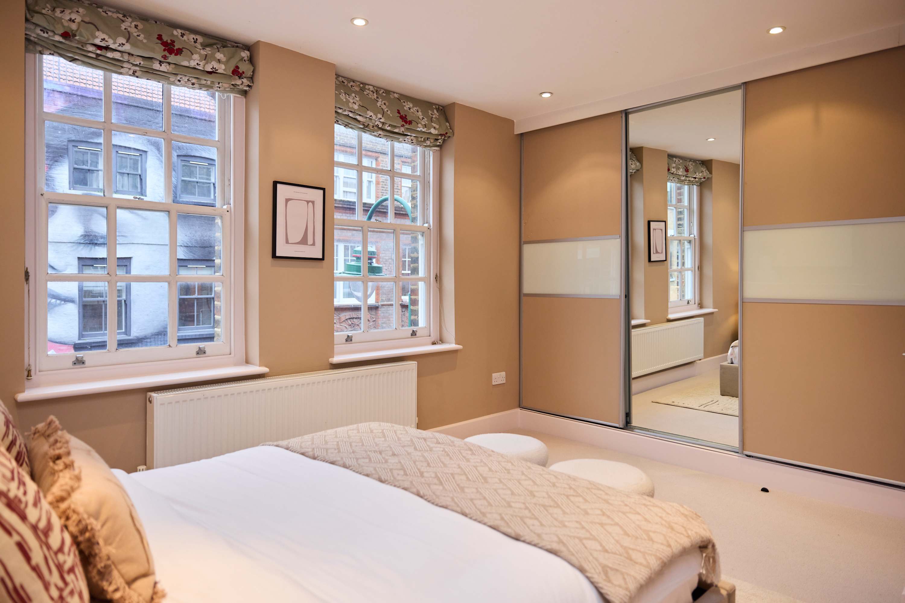 Brick Lane Duplex Styled Living in the Heart of Shoreditch in Brick Lane 110 E1 6RL - Property image 15 - VivreStays