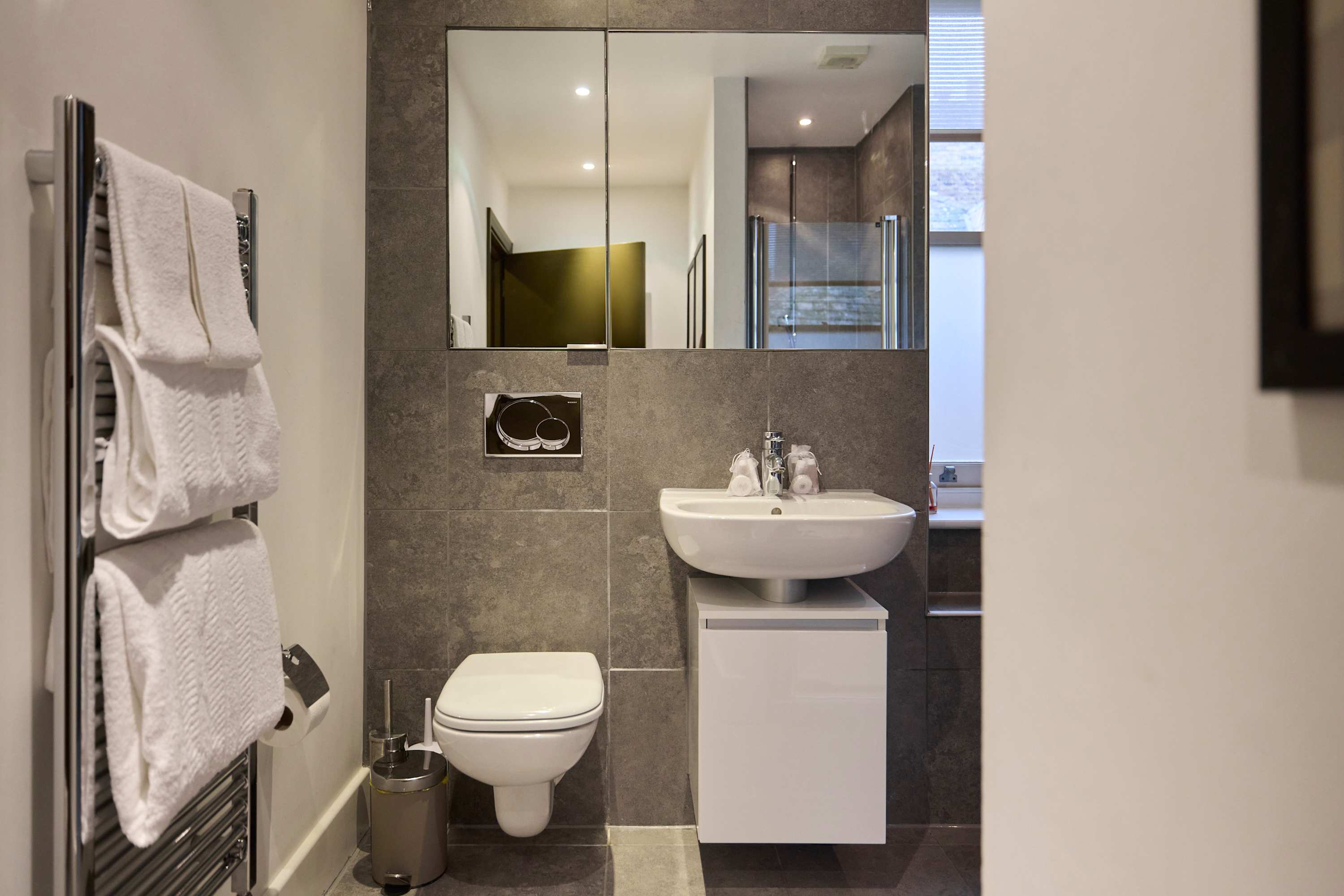 Brick Lane Duplex Styled Living in the Heart of Shoreditch in Brick Lane 110 E1 6RL - Property image 21 - VivreStays