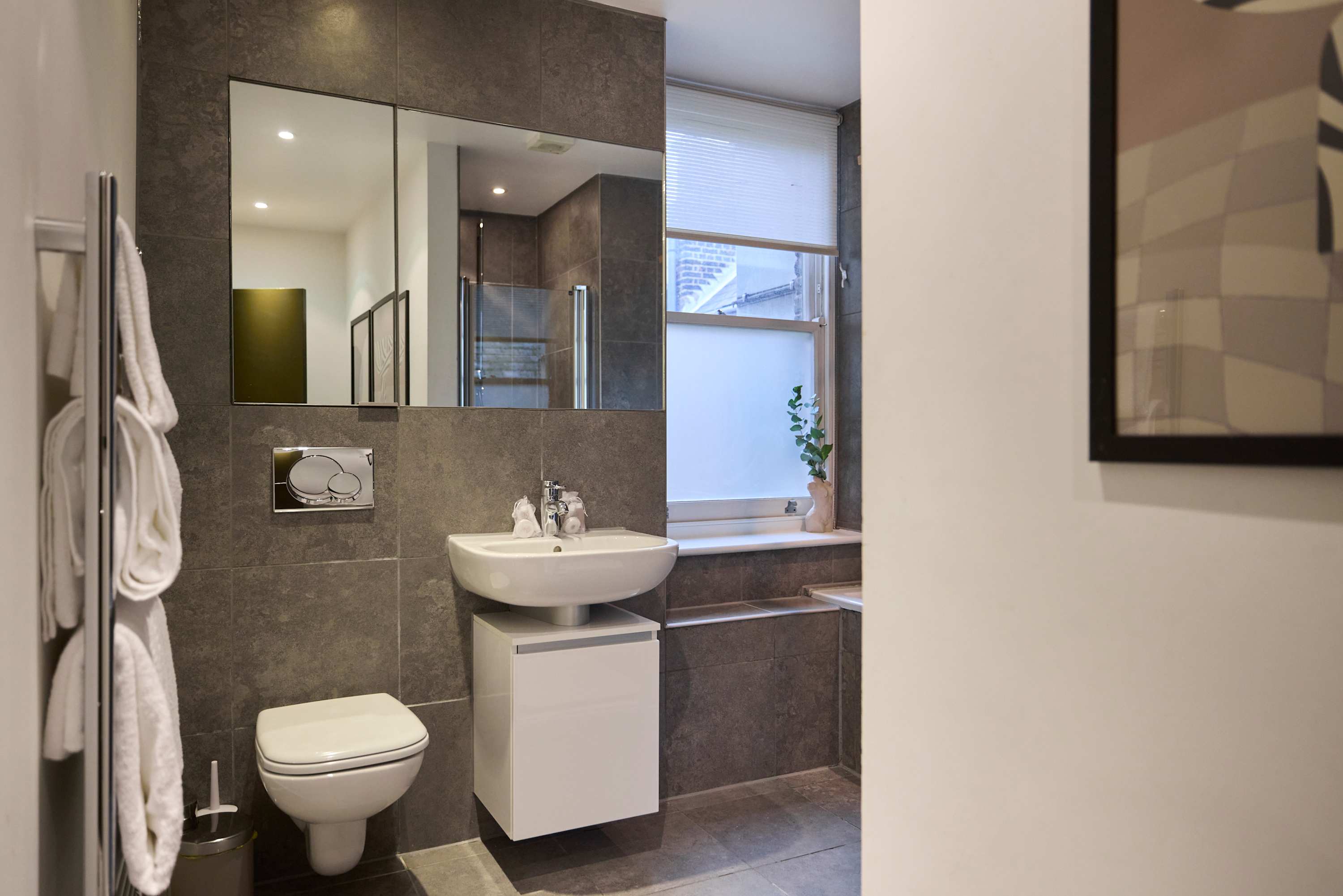 Brick Lane Duplex Styled Living in the Heart of Shoreditch in Brick Lane 110 E1 6RL - Property image 18 - VivreStays