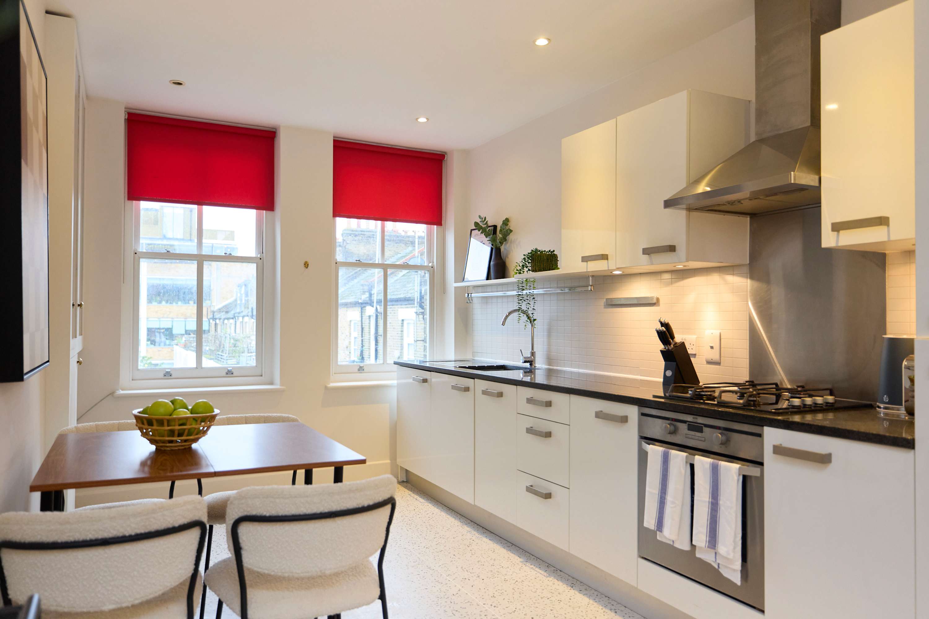 Brick Lane Duplex Styled Living in the Heart of Shoreditch in Brick Lane 110 E1 6RL - Property image 2 - VivreStays