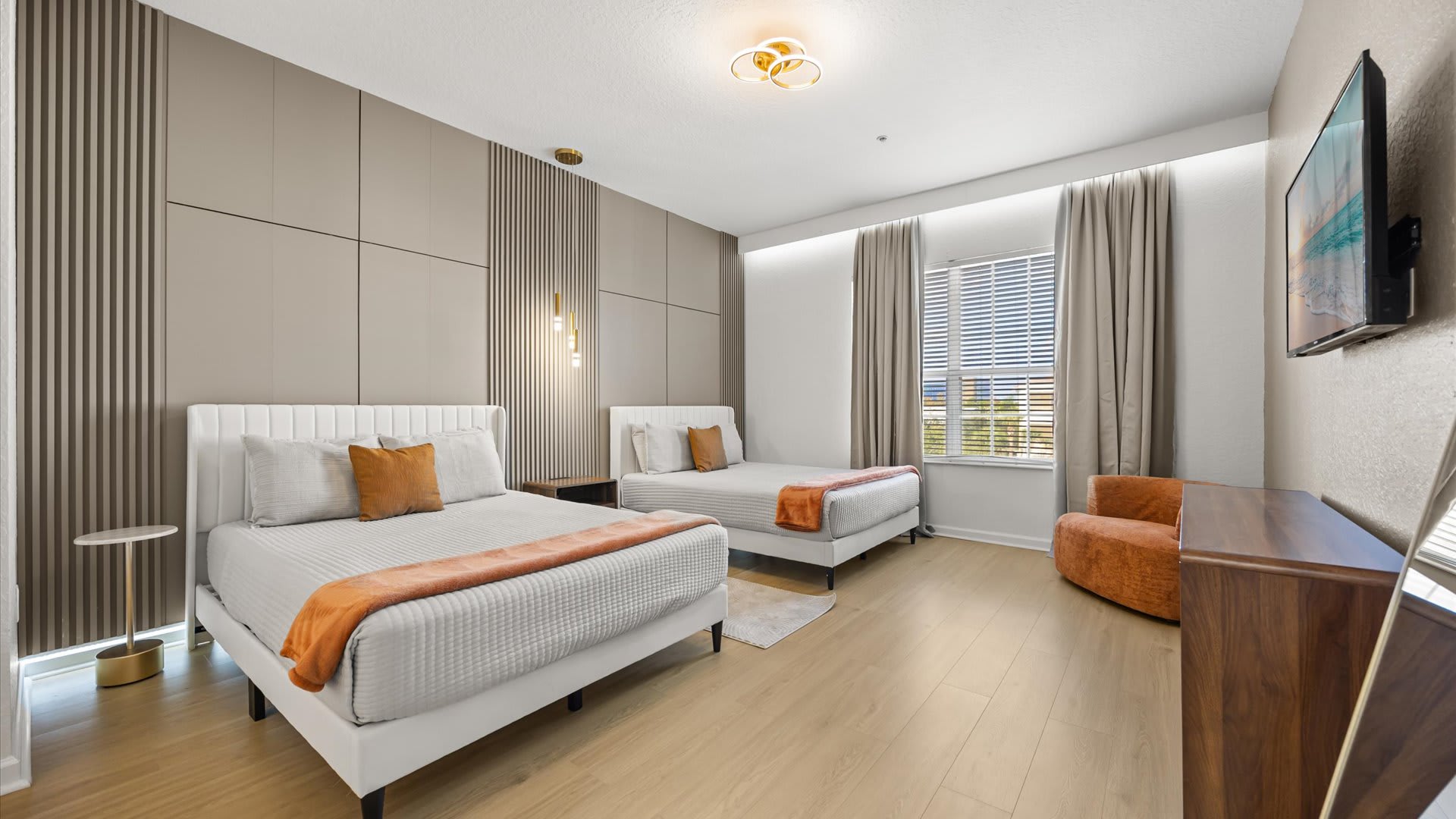 Elegant twin double bedroom with en-suite and smart TV