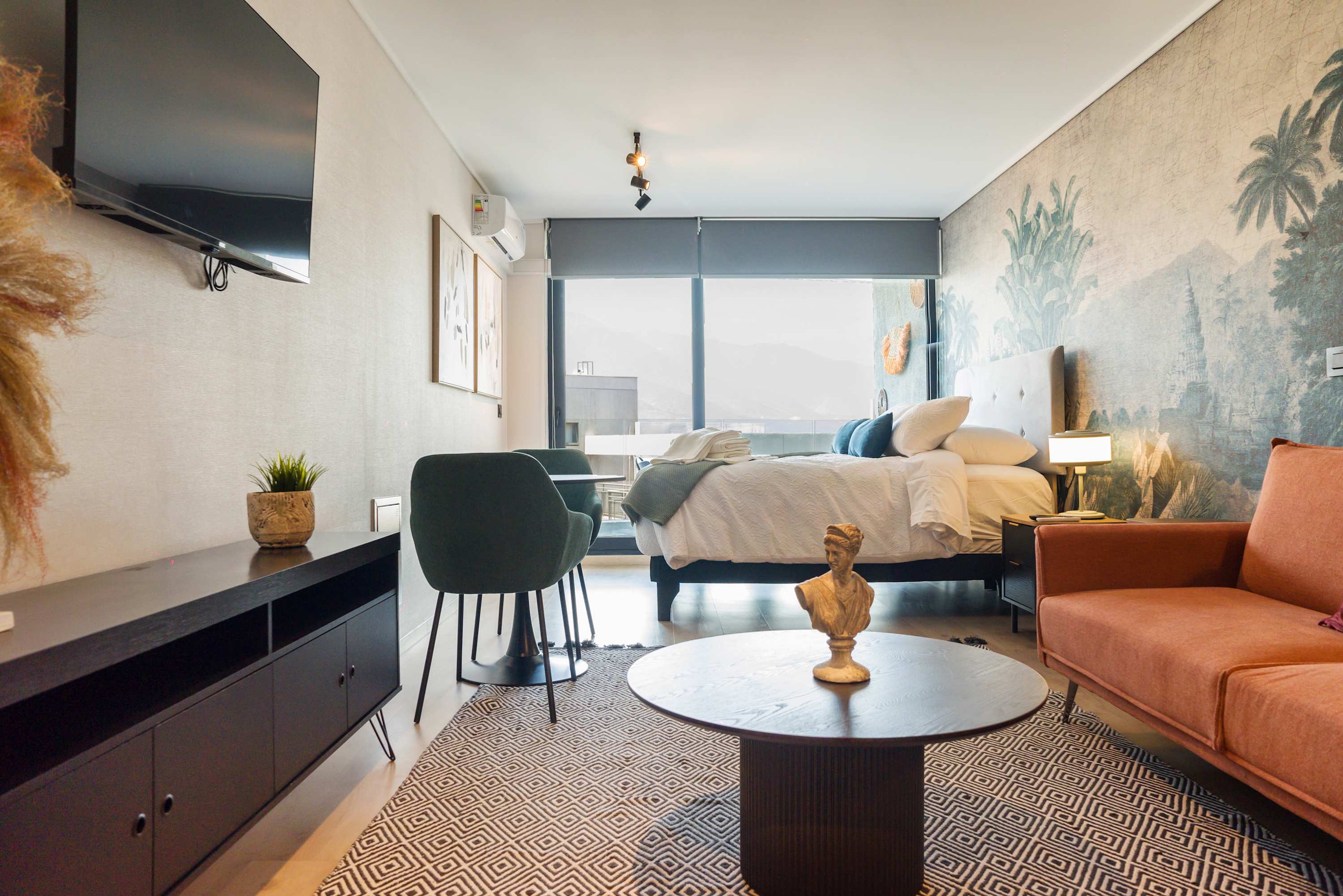 Chic studio with modern amenities and stunning views, perfect for a cozy stay in the heart of Chile.