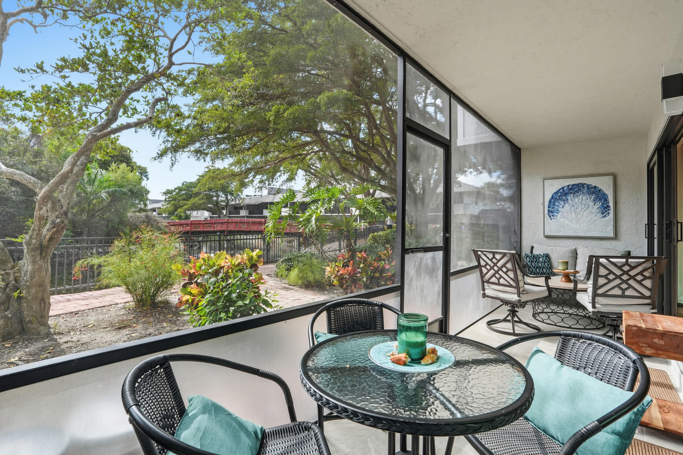 J 156 Updated Designer Furnished With Lake Views | Photo 31