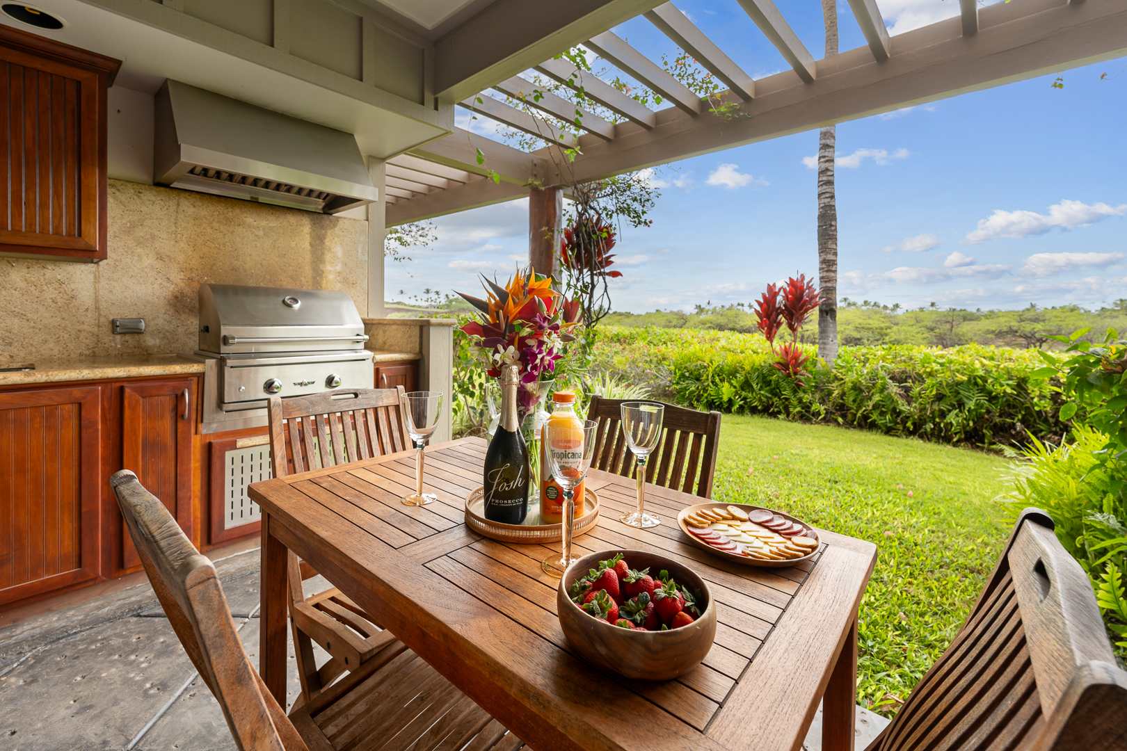 Ground Floor Condo with Private Mauna Lani Beach Club Access- Perfect for families — Kamuela , HI — vacation rental