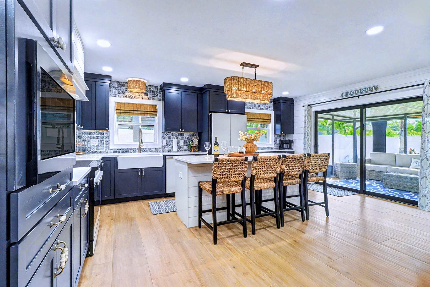 Island getaway steps from the beach — Indian Rocks Beach, FL — vacation rental