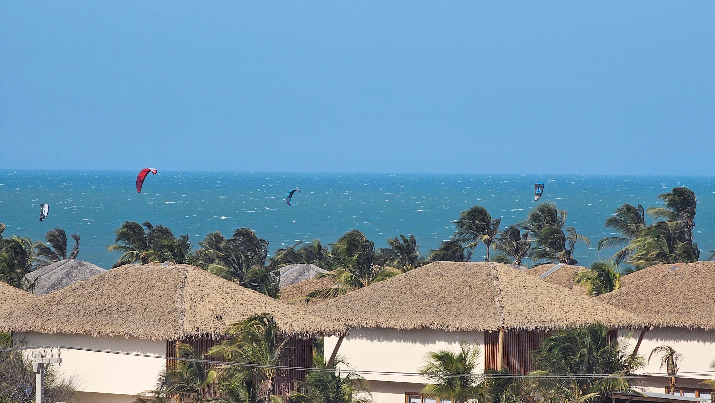 Penthouse by the Beach Near Rancho do Peixe & Jeri