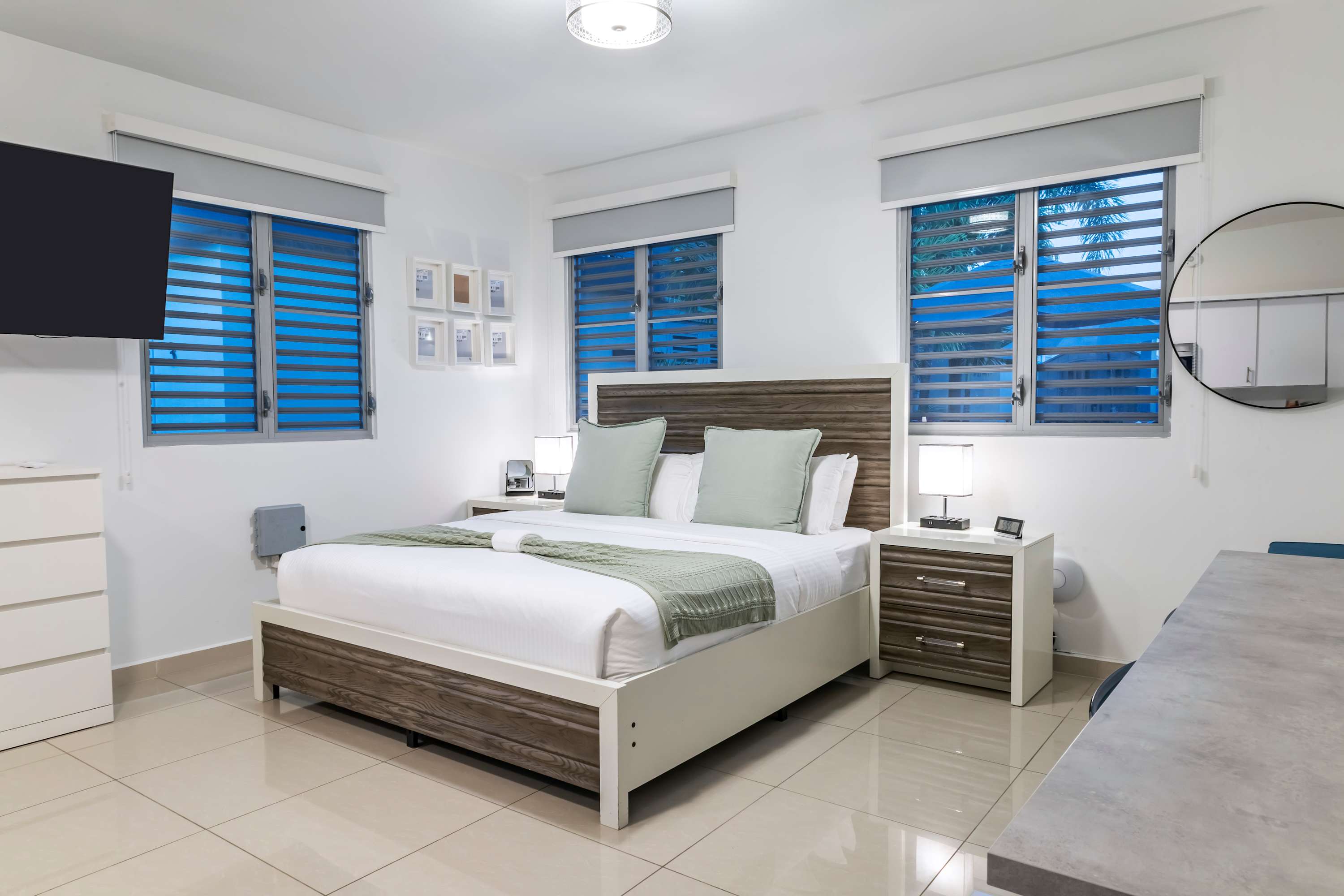 AQUA Ville Moderna 6 · ADA Accessible Cozy Studio