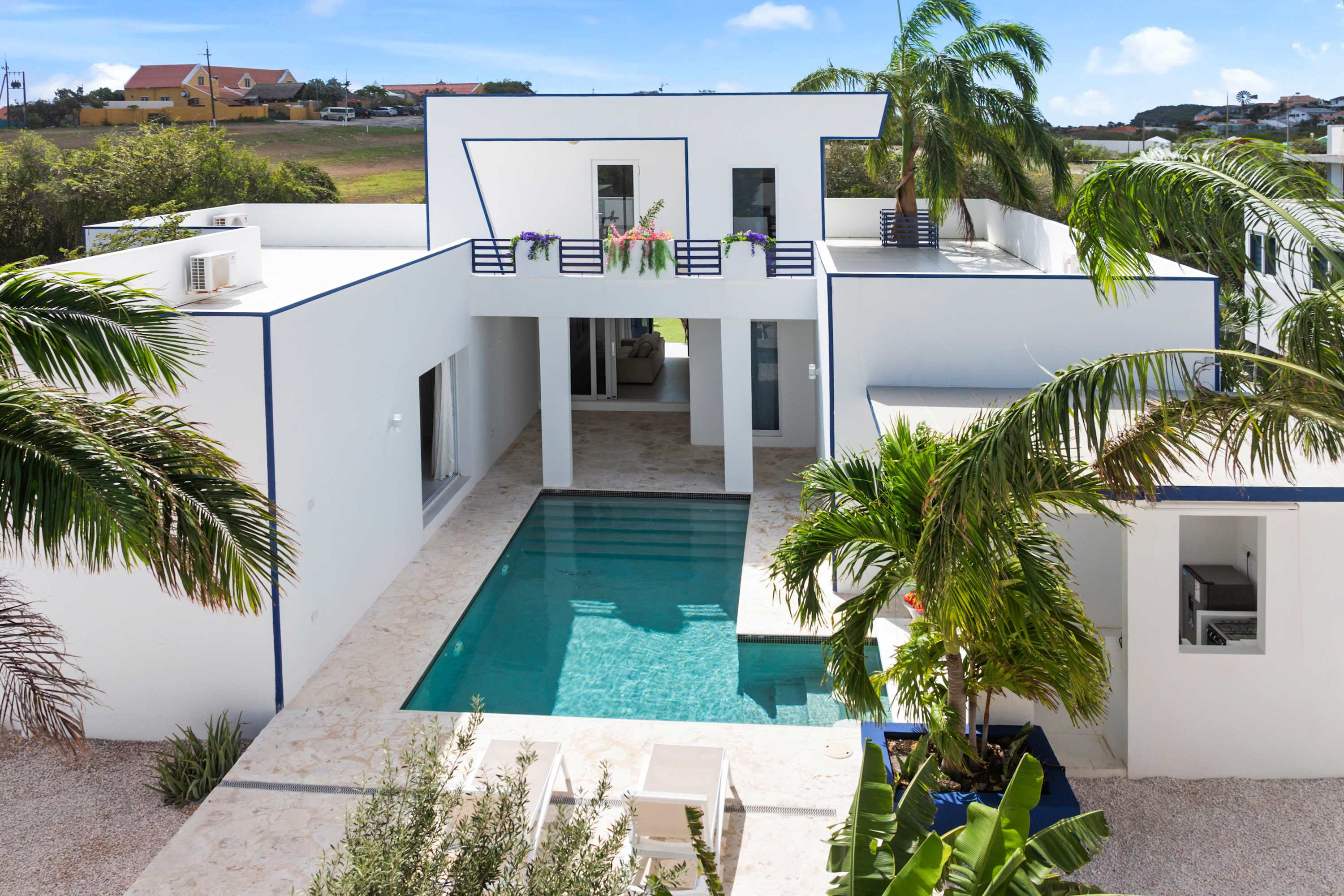 Villa Santorini – Luxury 4-Bedroom Villa with Pool, Gym & Outdoor Living in Brakkeput, Curaçao — Willemstad — vacation rental