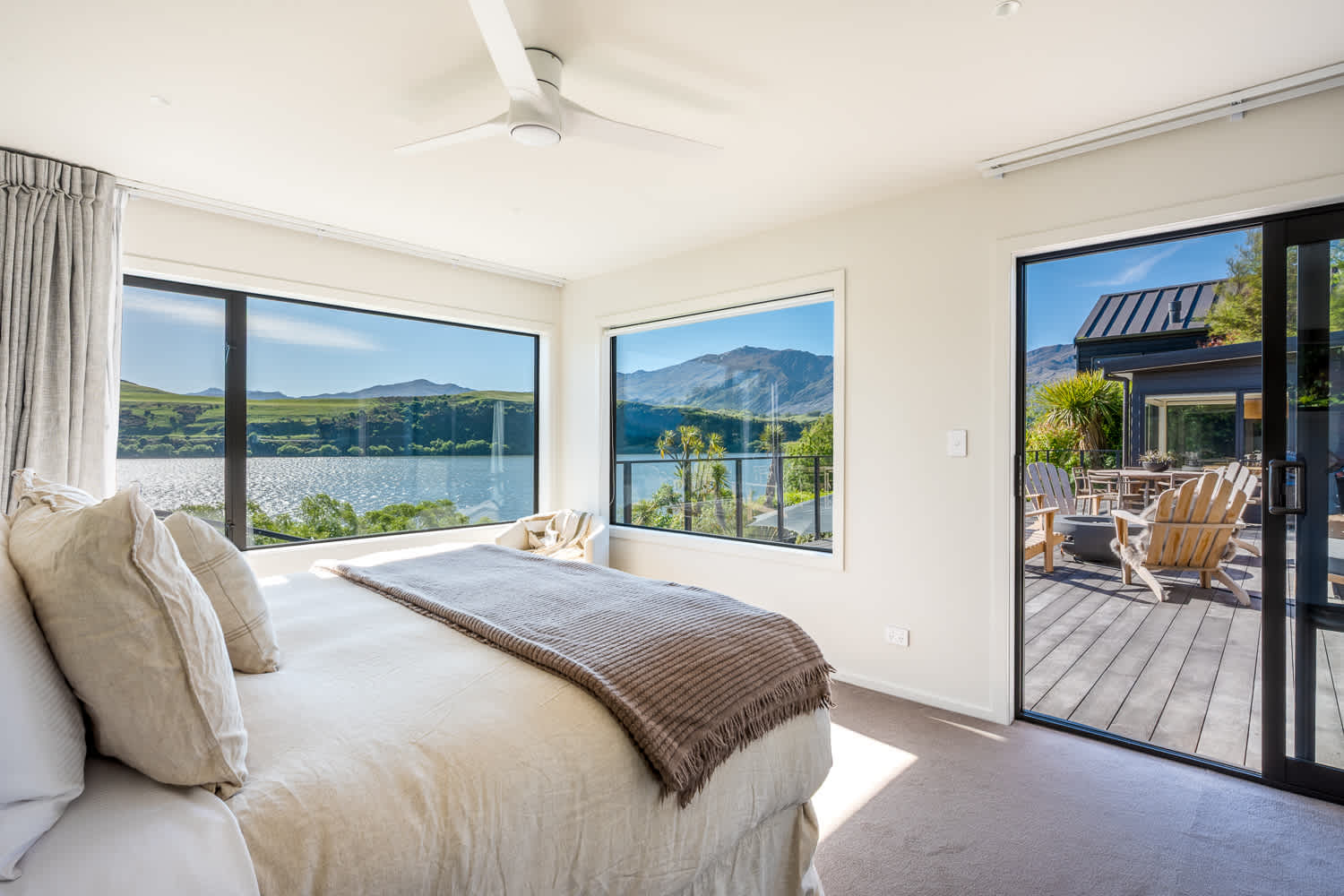 Queenstown luxury home booking