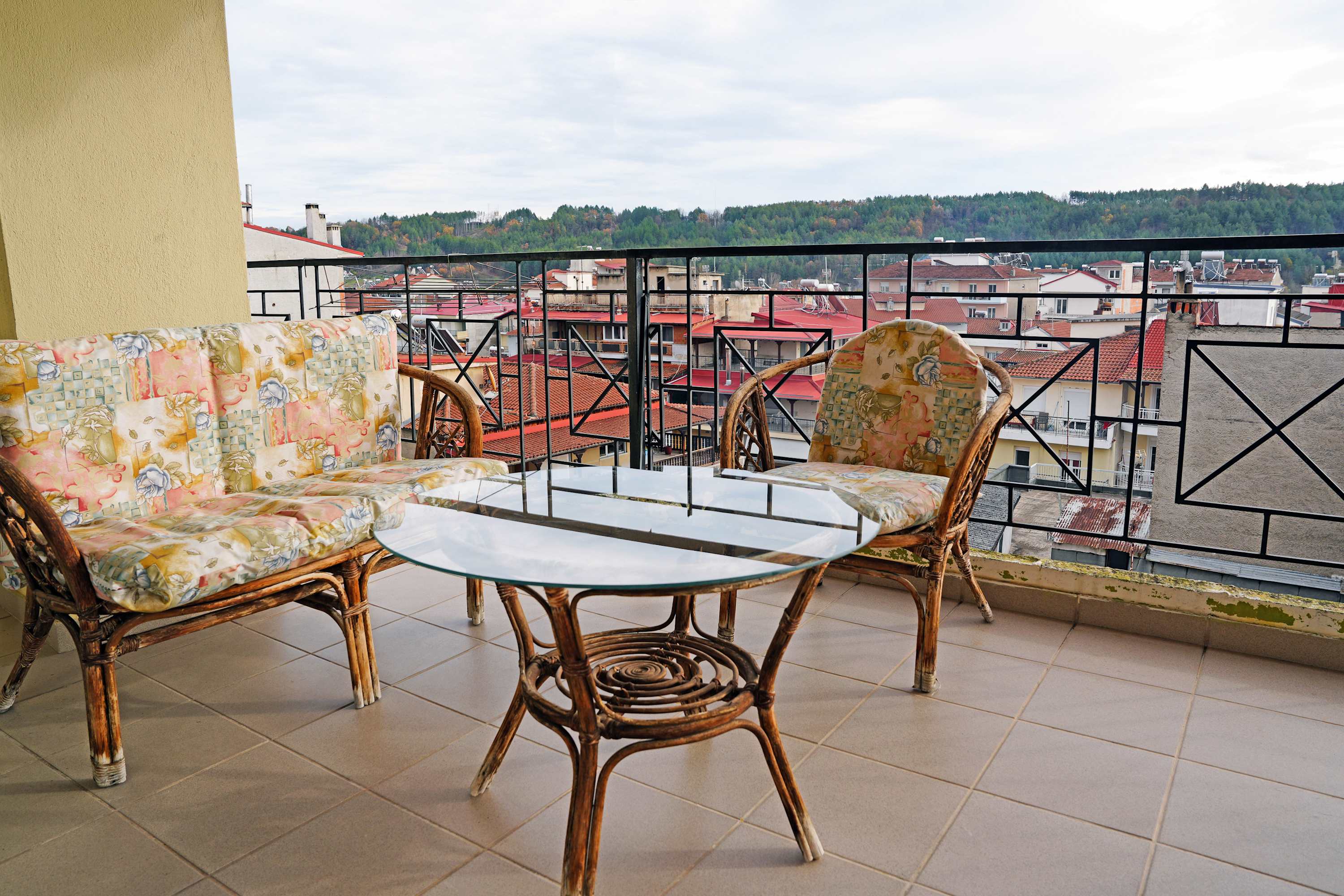 Central Grevena Retreat with Mountain Views — Grevena — vacation rental