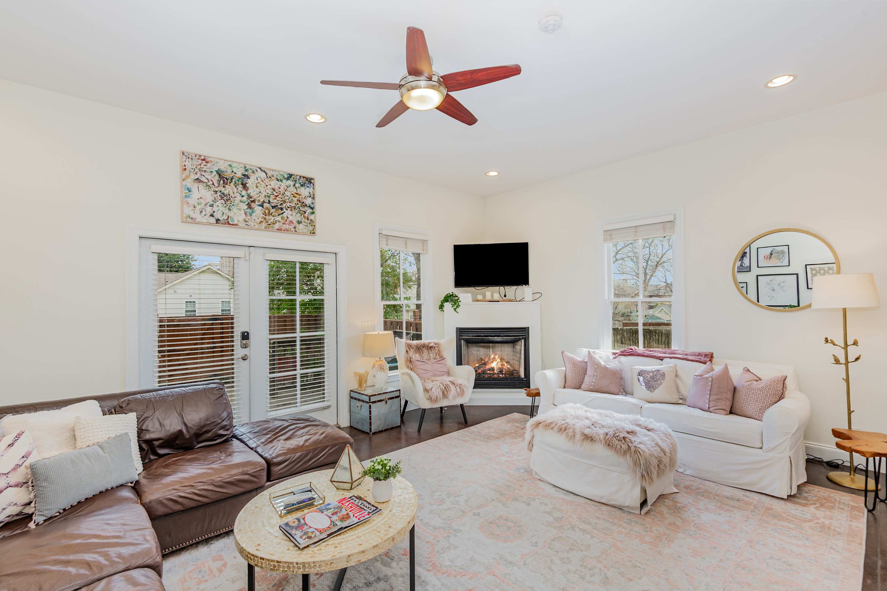 Rhythm & Rest Group Stay with Grill & Cozy Fireplace