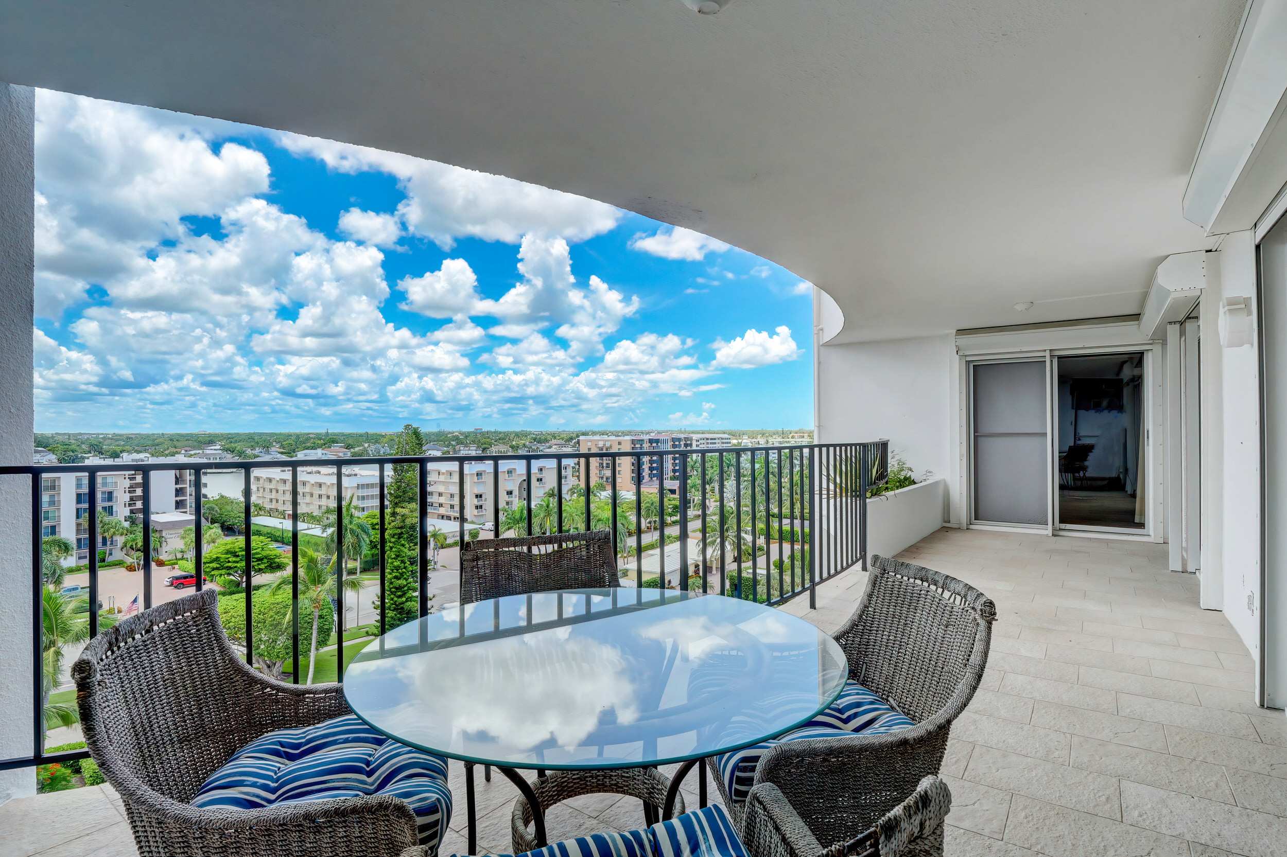 Gulf Front Walk to Beach Enjoy Sunsets | Photo 2