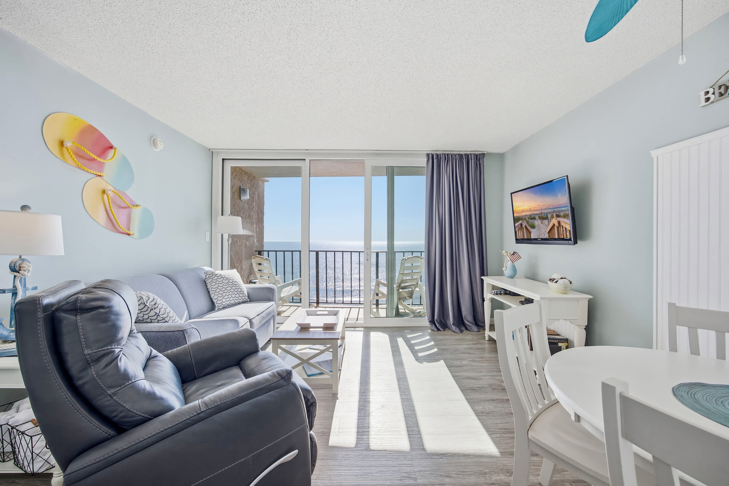 Oceanfront Suite Private Balcony Top Location