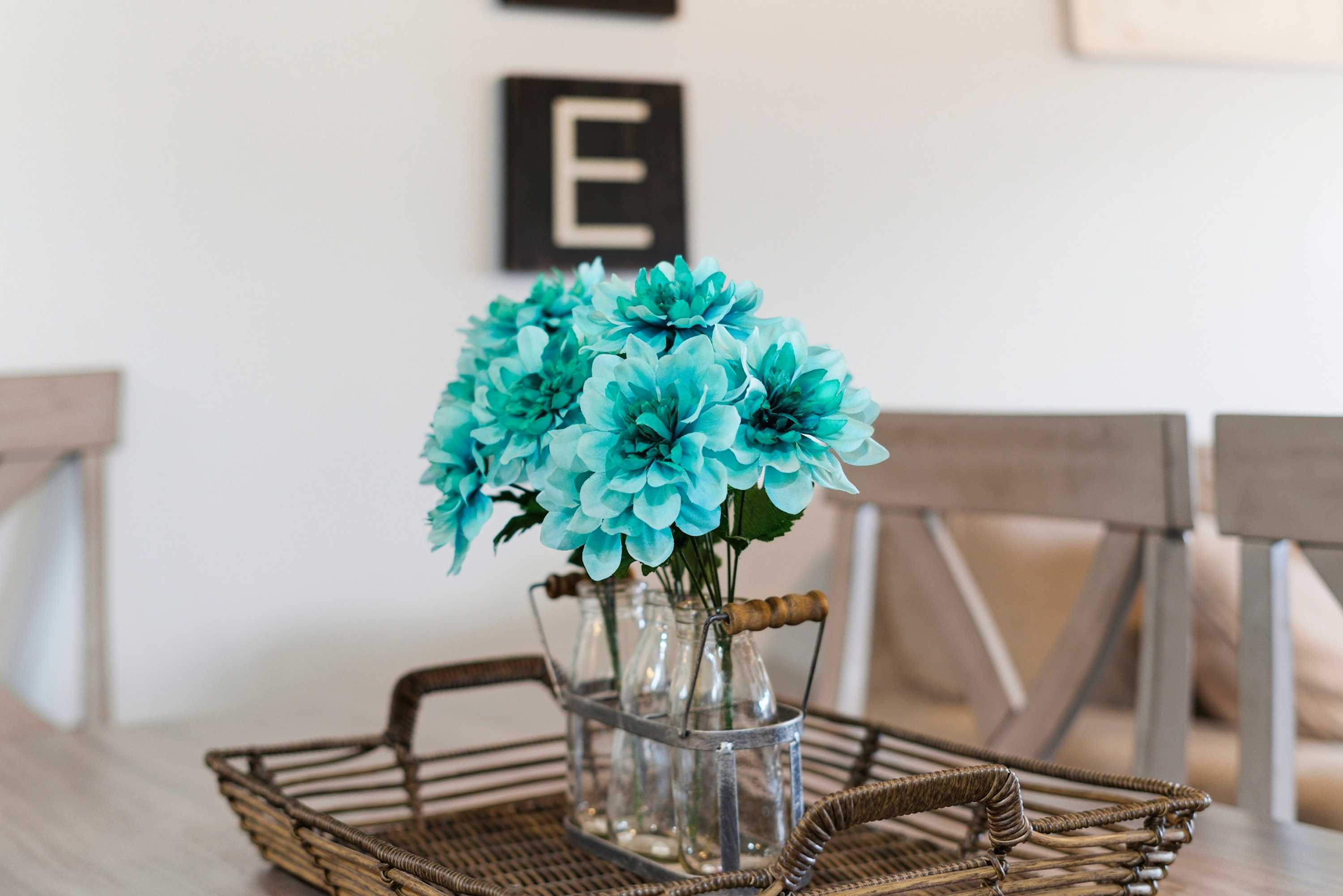 Gather for meals together at the dining table, seating 6​