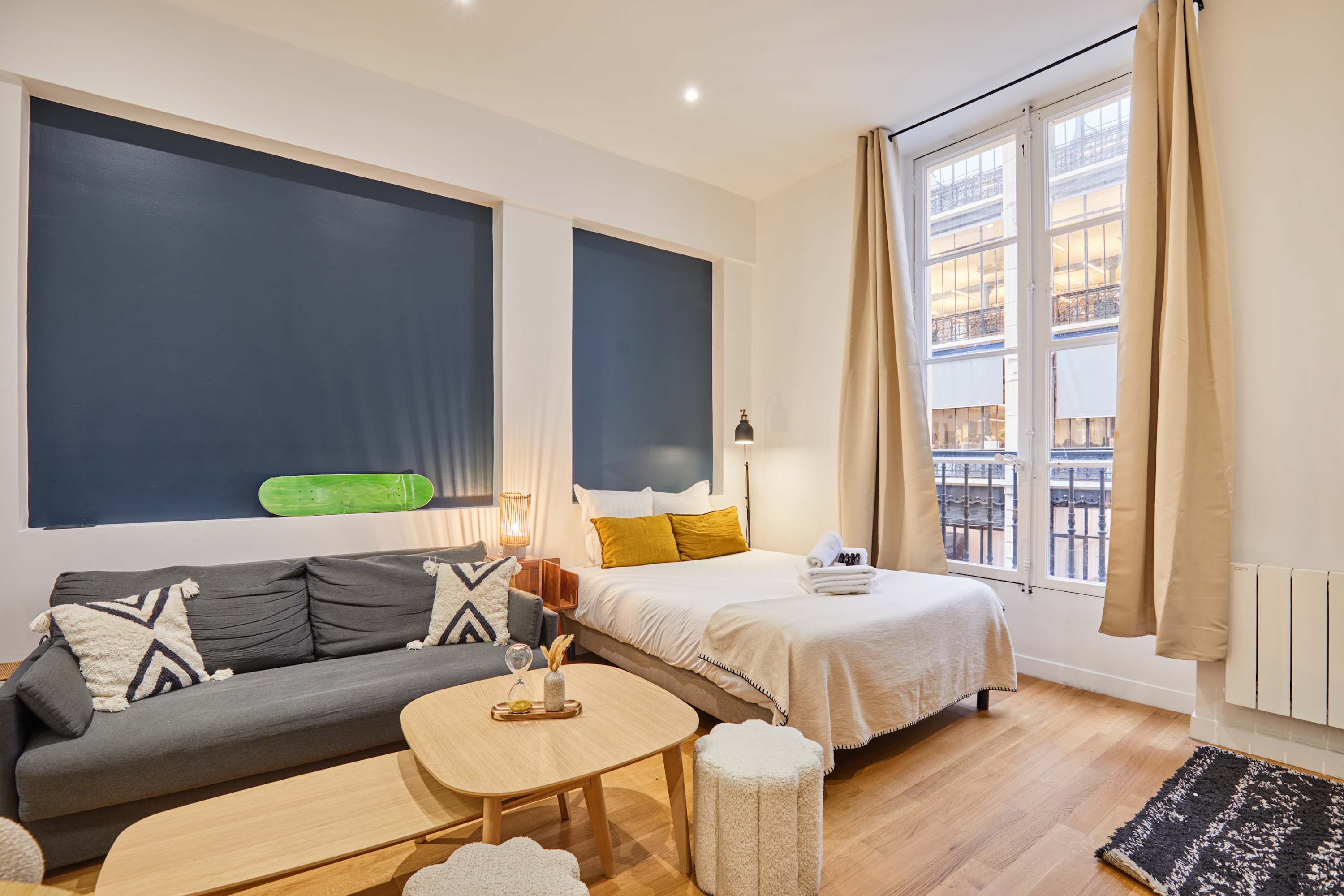 Charming & Modern Studio Center of Paris — Paris, Île-de-France — vacation rental