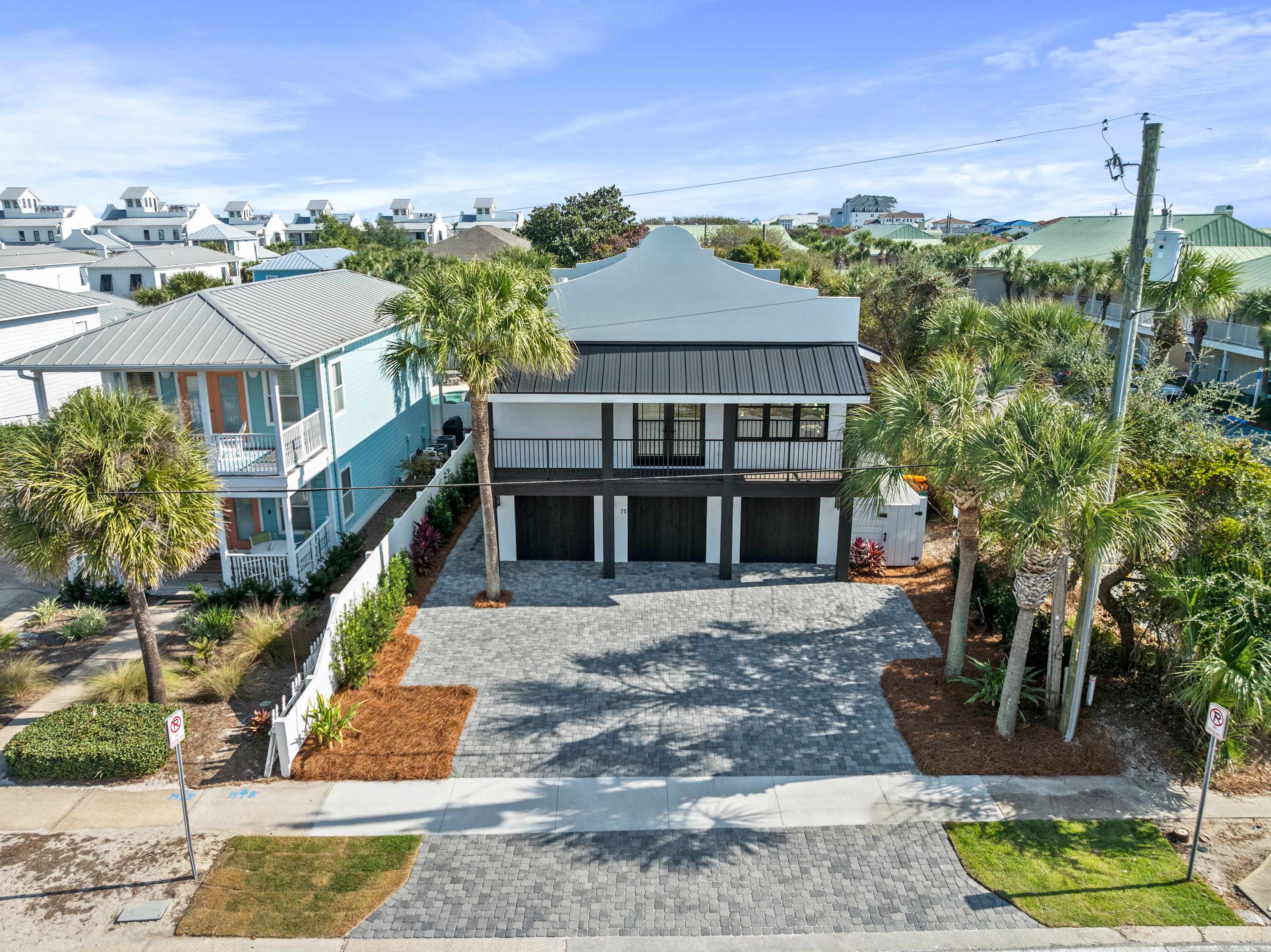 BRAND NEW RENO IN CRYSTAL BEACH! | Salty Skipper