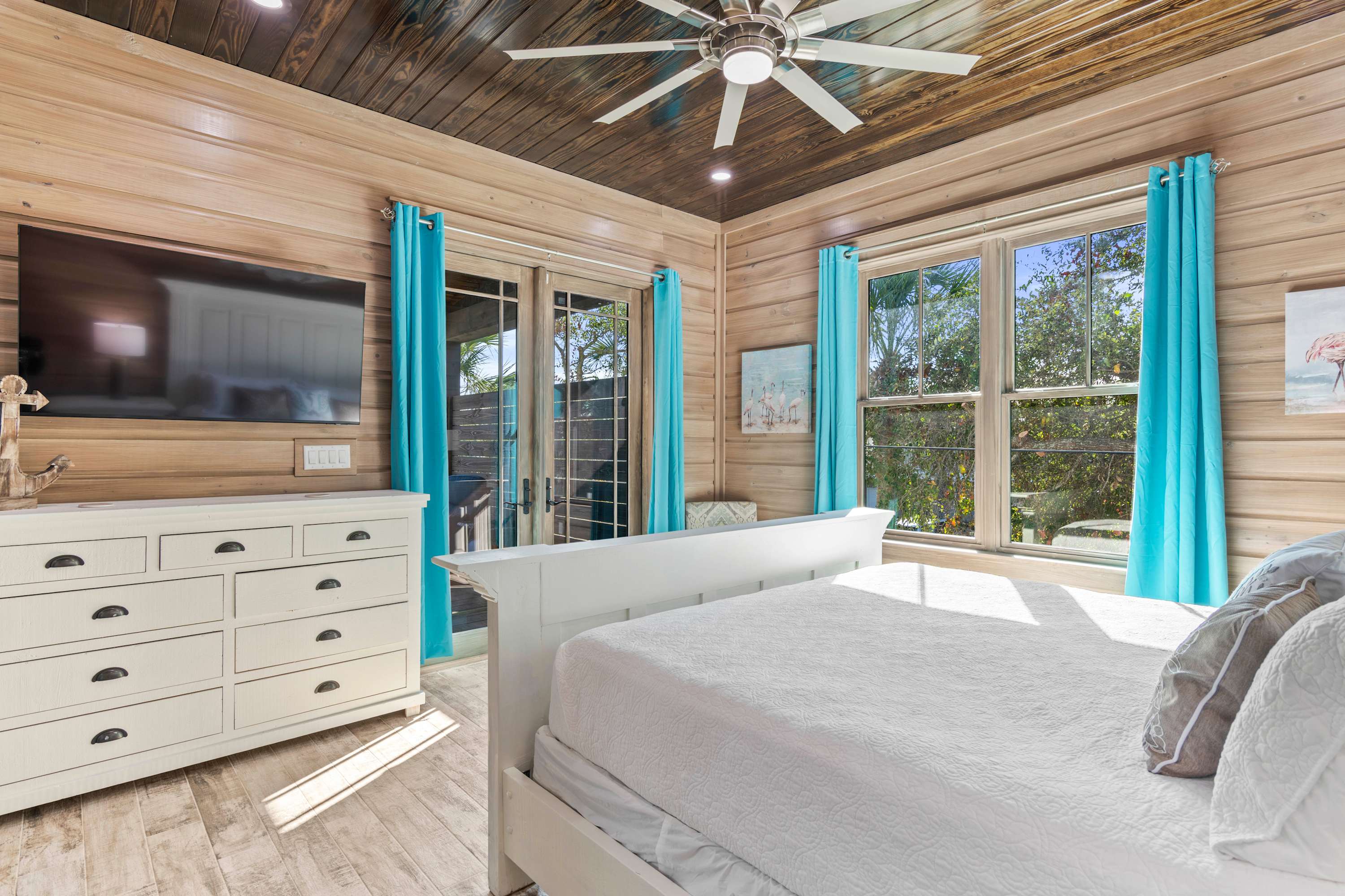 BRAND NEW RENO IN CRYSTAL BEACH! | Salty Skipper