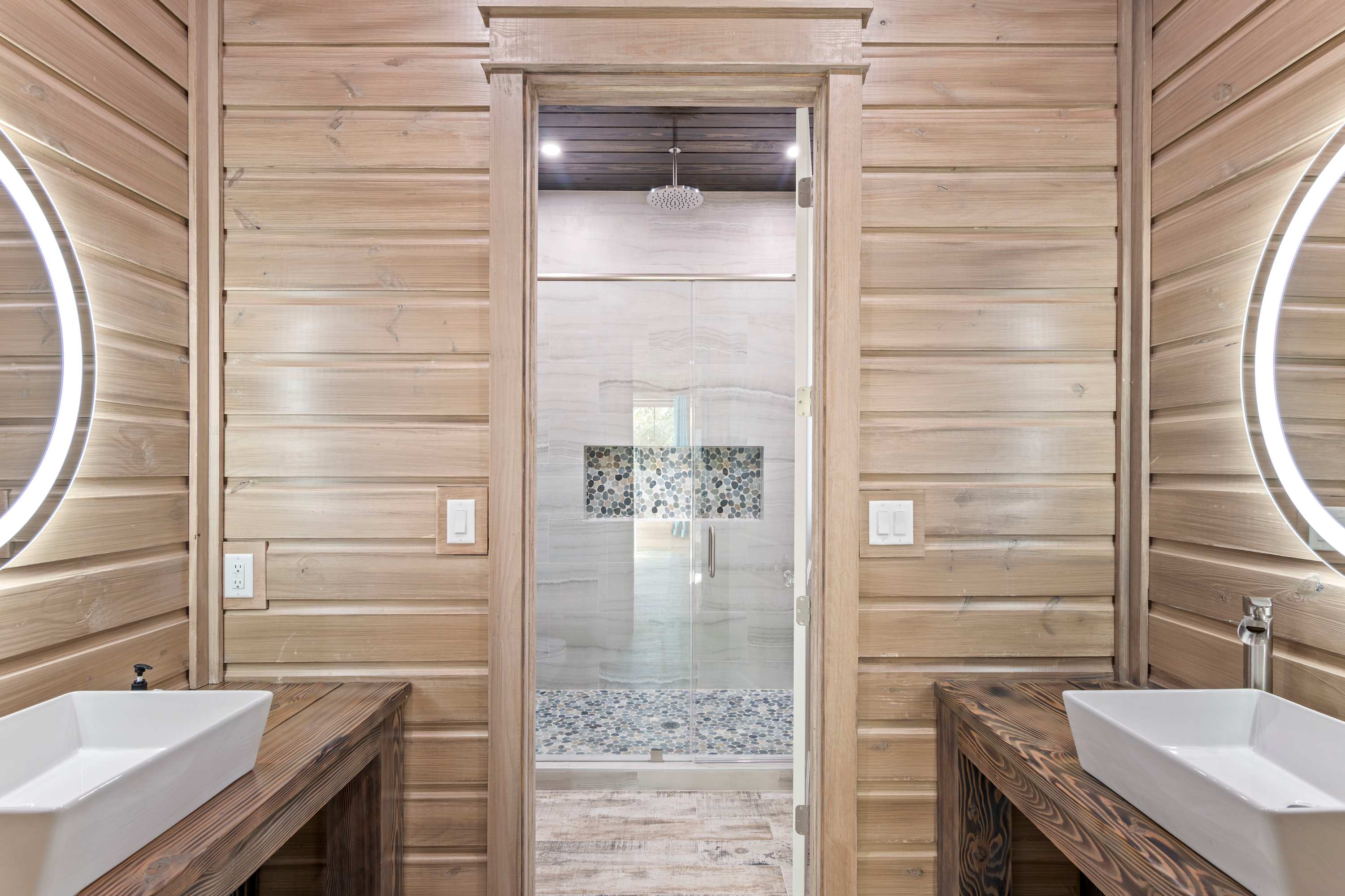 BRAND NEW RENO IN CRYSTAL BEACH! | Salty Skipper