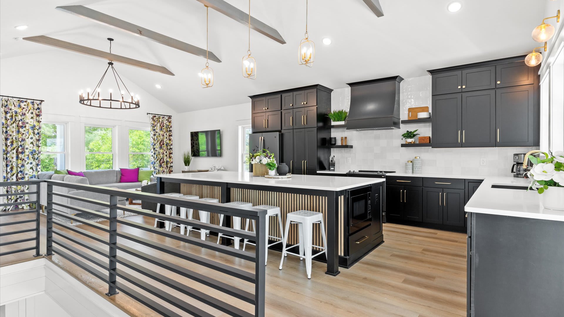 5 Bedroom with Private Pool & Easy Beach Access 4