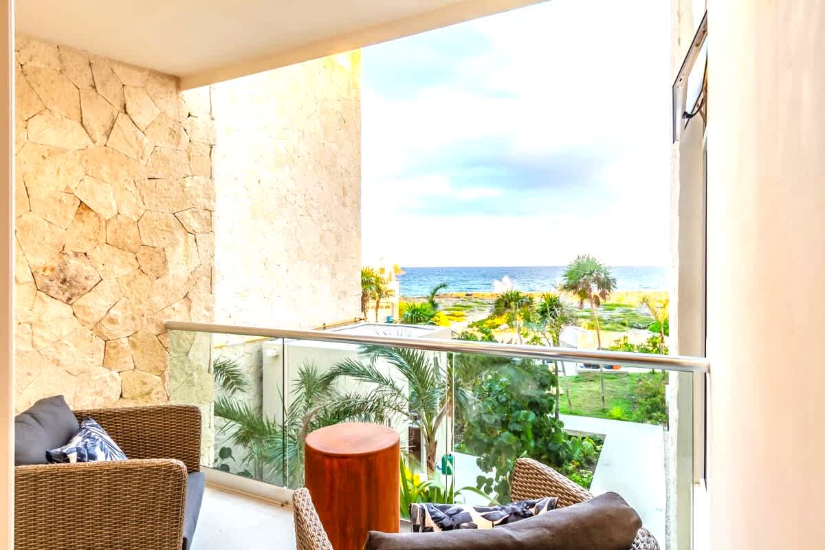 Oceanview, Pools, Walk to Beach & Akumal Snorkel — Oasis Akumal, Quintana Roo — vacation rental