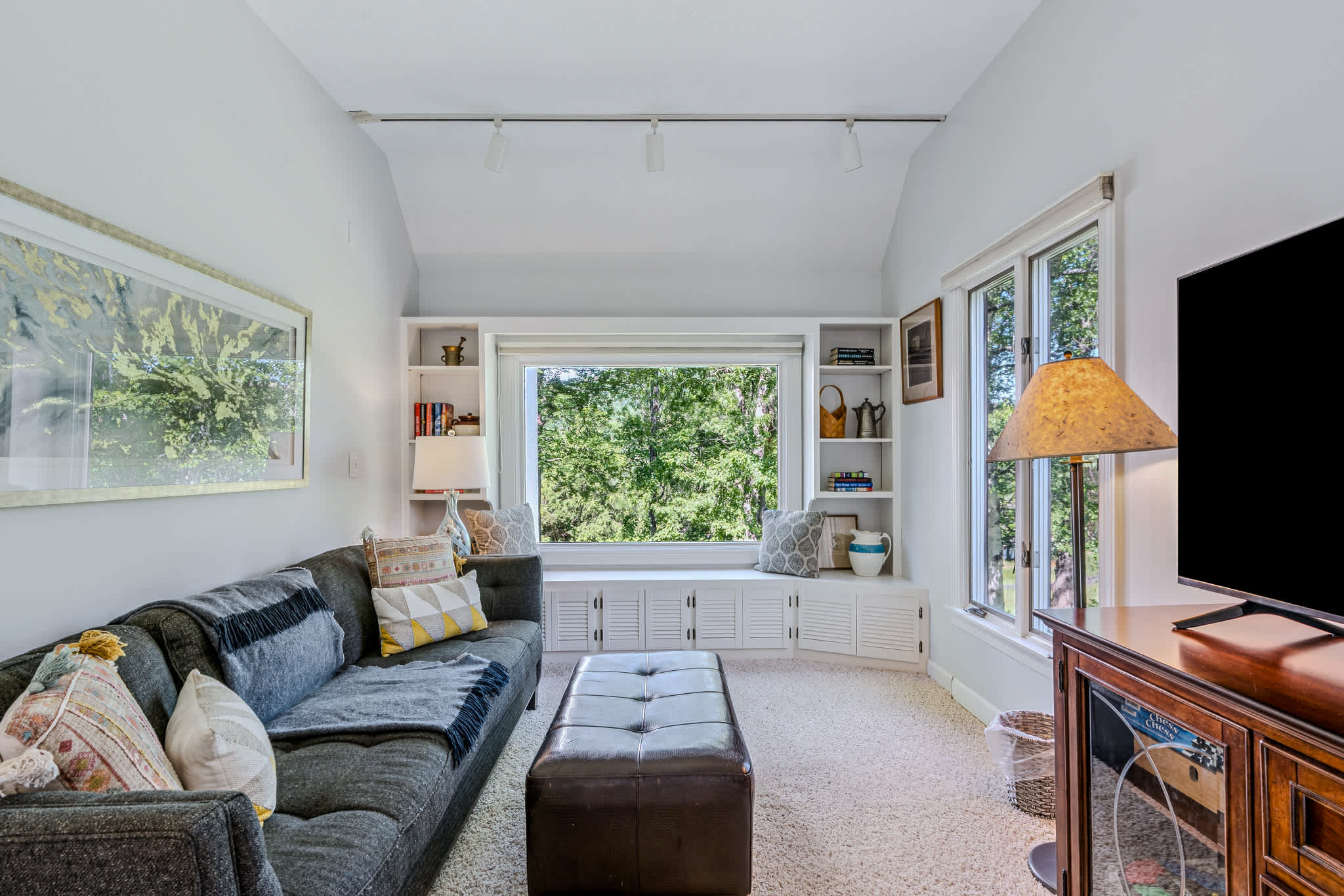 Highland 6th Hole & RiverView - Fairway Village 5A