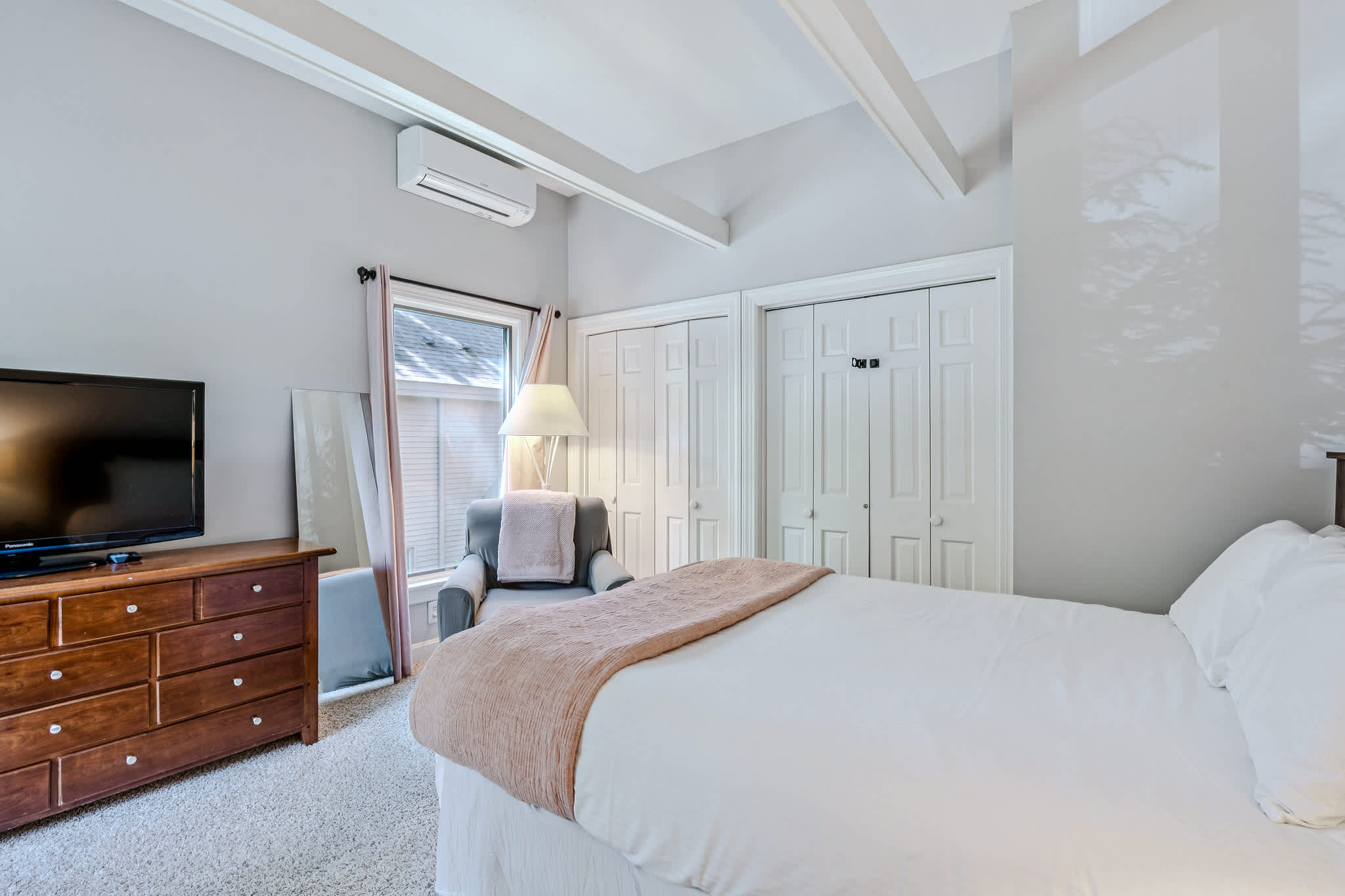 Highland 6th Hole & RiverView - Fairway Village 5A