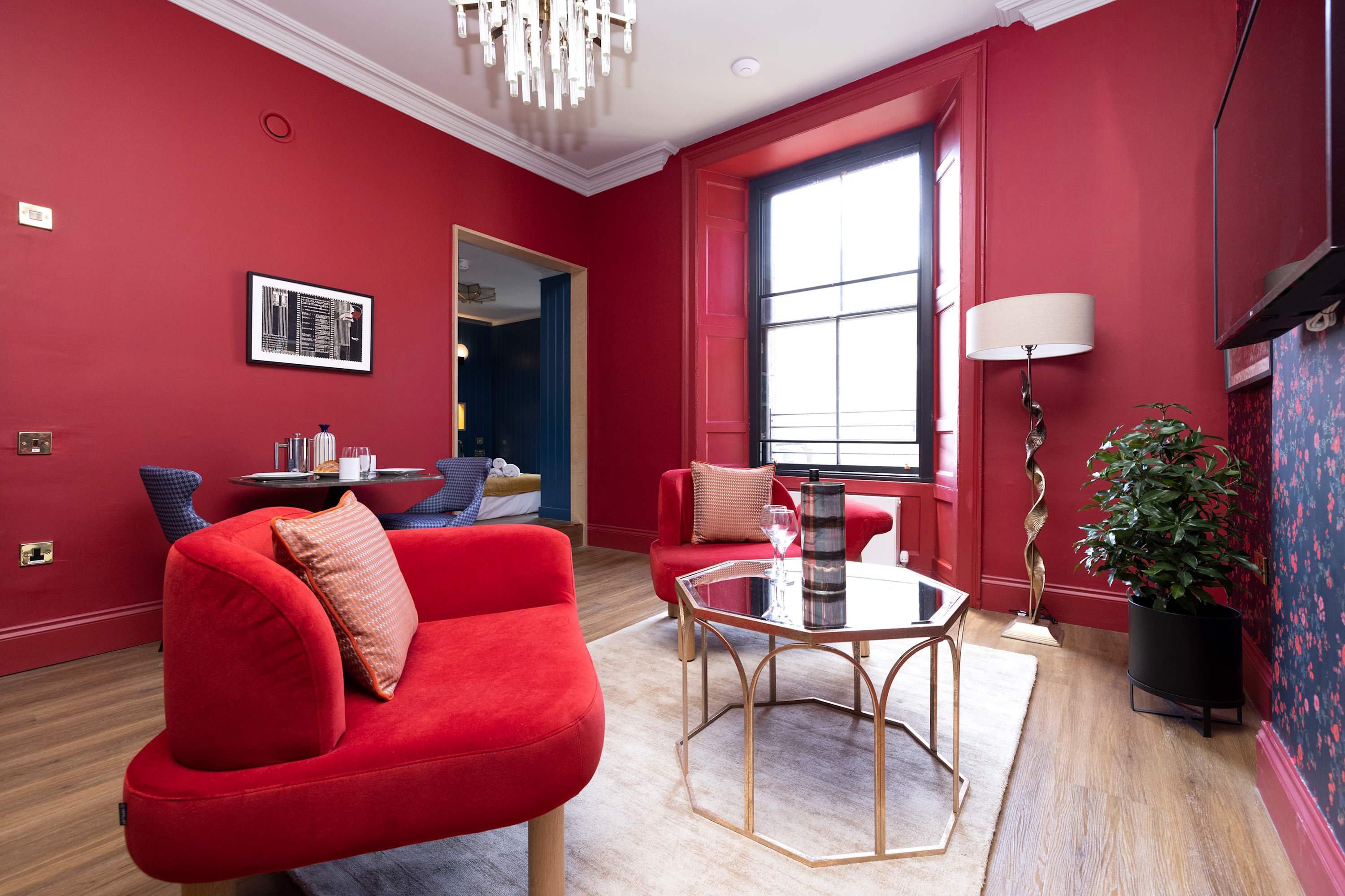 Elegant Studio 15 mins to the Castle in Castle Street 30 EH2 3HT - Property image 2 - VivreStays
