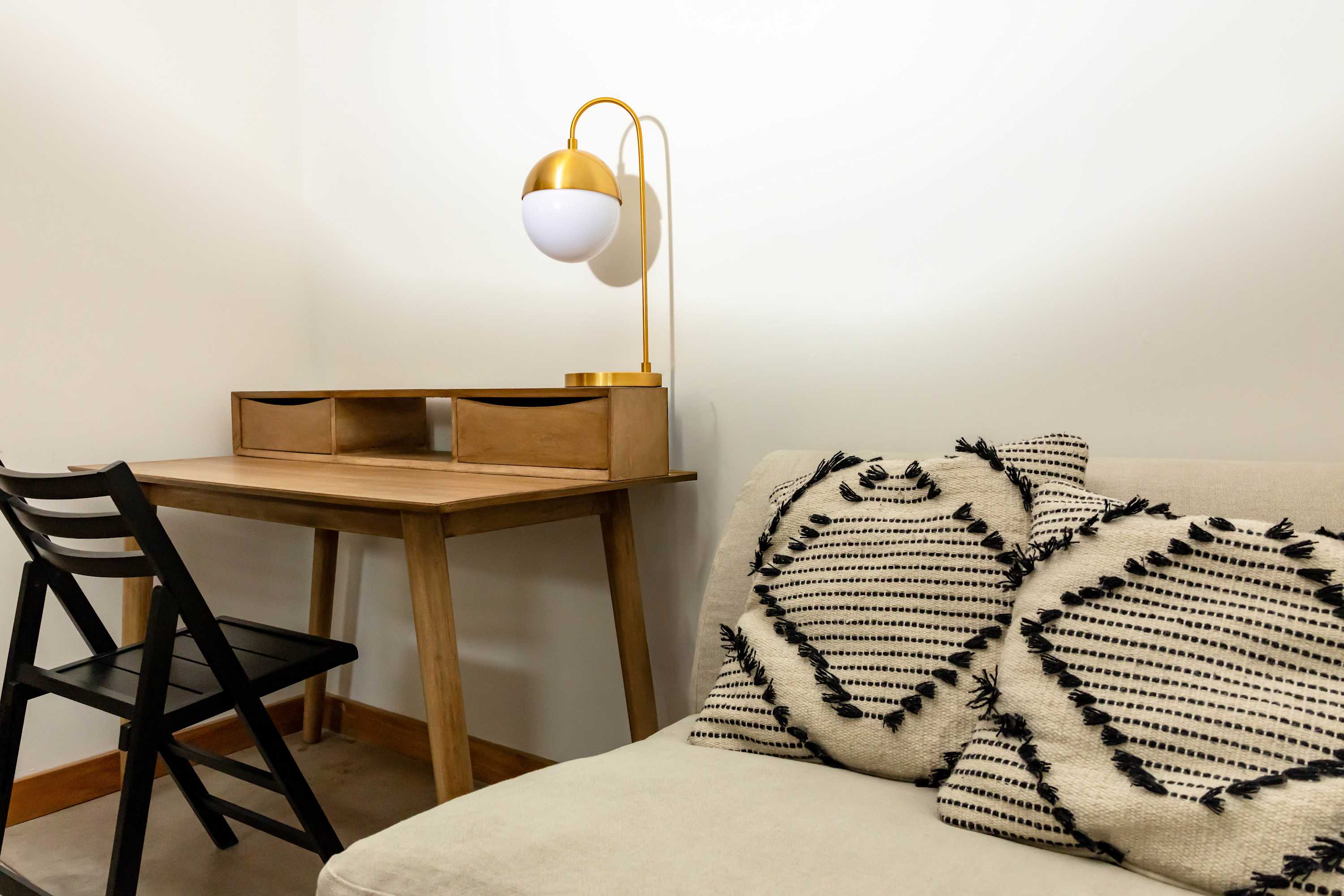 3BR Chalet: Deck, Fire Pit, Gazebo, Forest Views