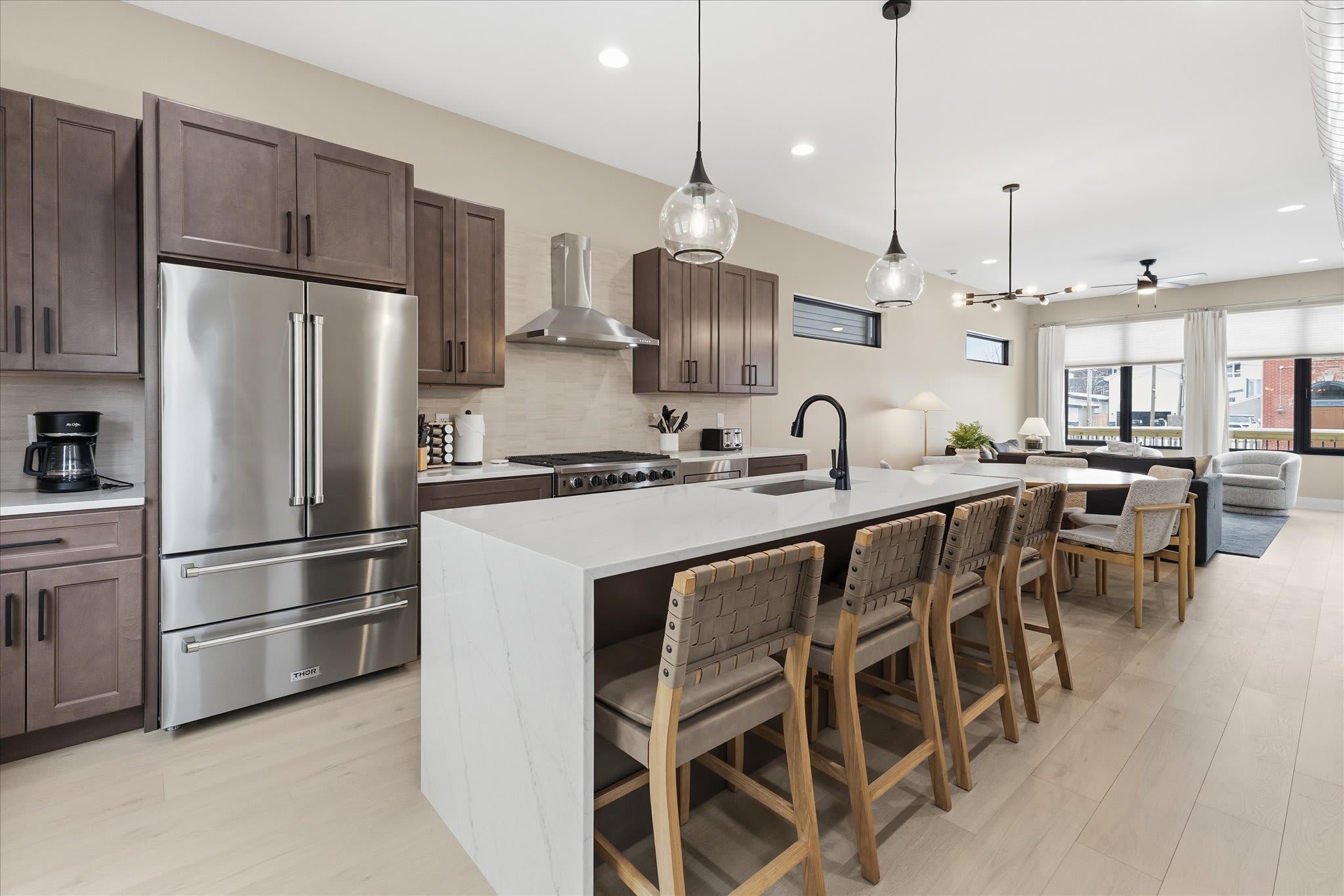 Brand New 5BR house & Carriage House near Downtown — Indianapolis, IN — vacation rental