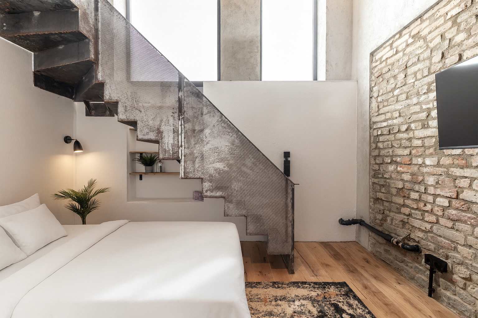 Factory Loft Duplex (40sqm) near Antonplatz