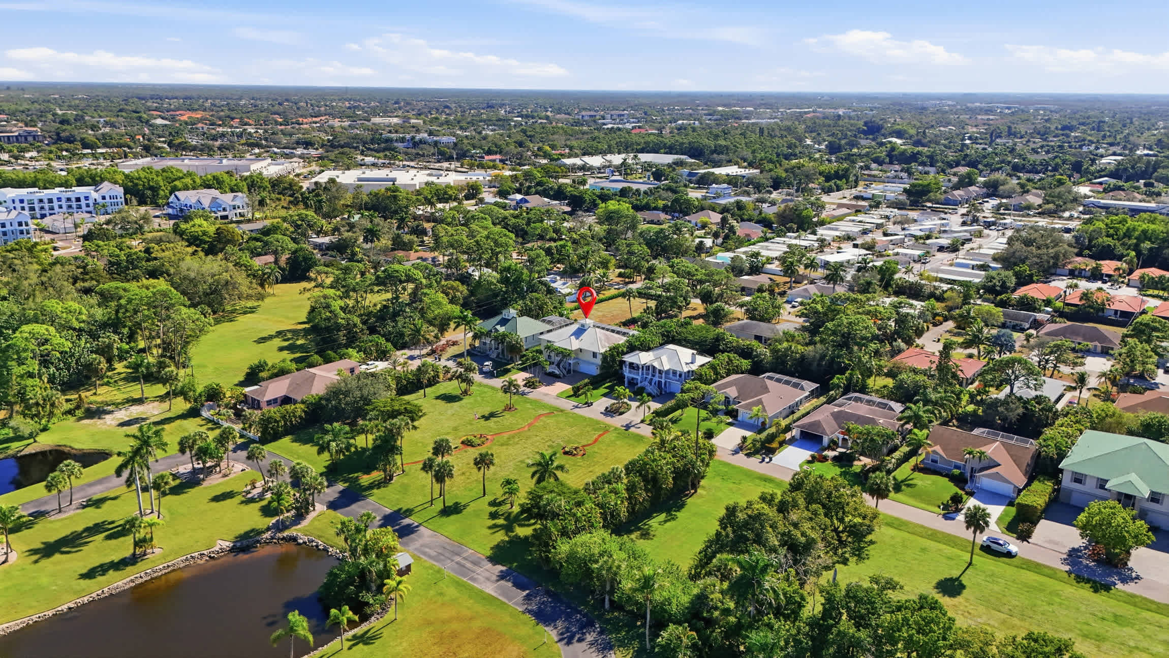 Family Friendly Retreat W Huge Pool 2 Kitchens | Photo 55