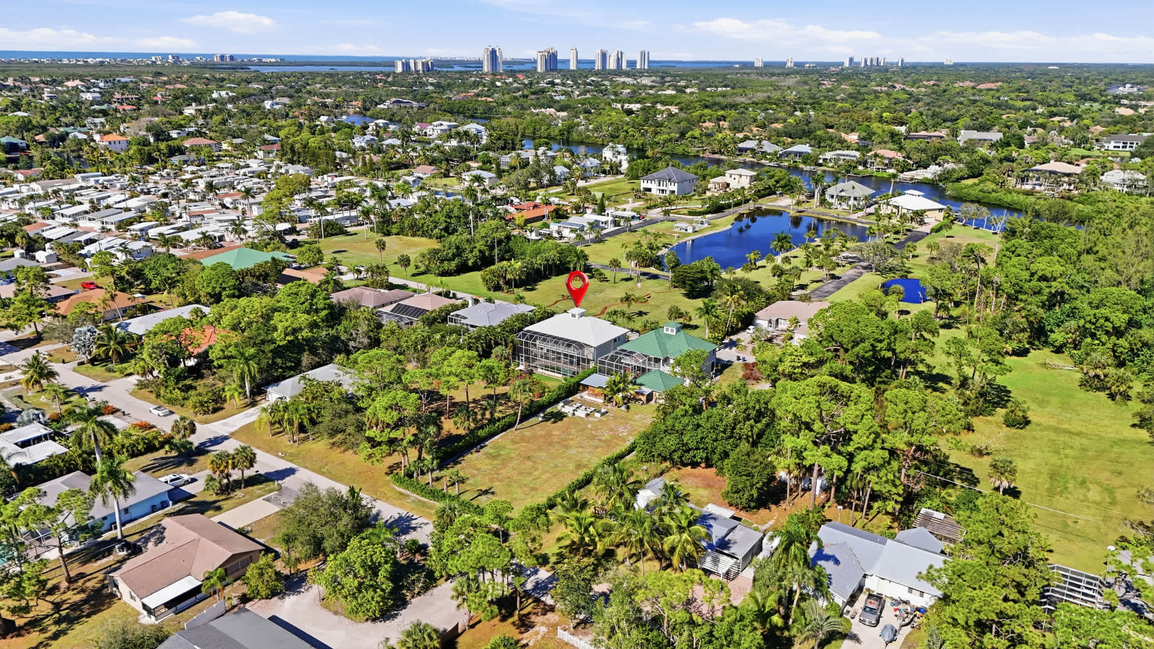 Family Friendly Retreat W Huge Pool 2 Kitchens | Photo 57
